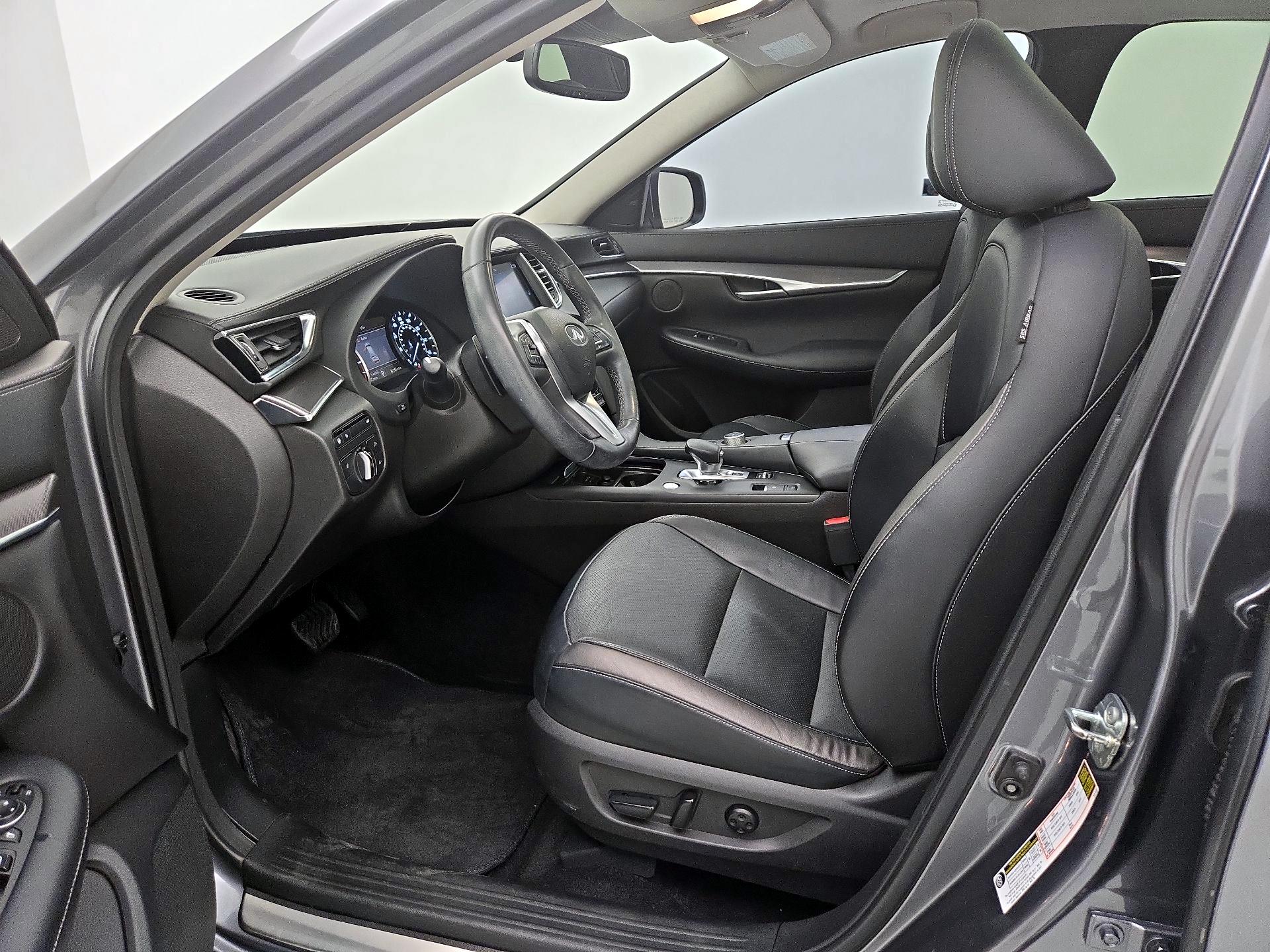 Thumbnail: 2022 INFINITI QX50 - 11