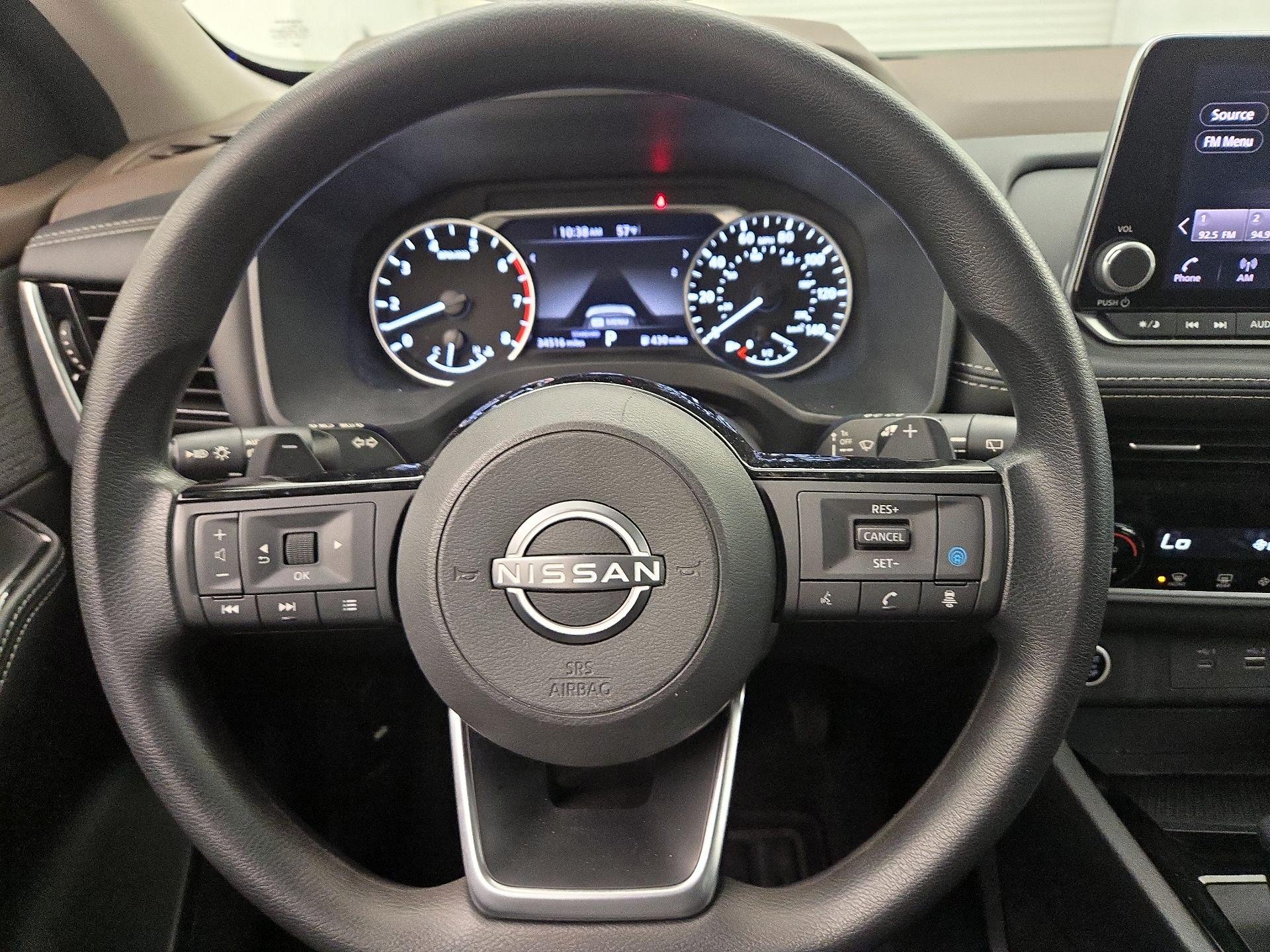 Thumbnail: 2023 Nissan Rogue - 10