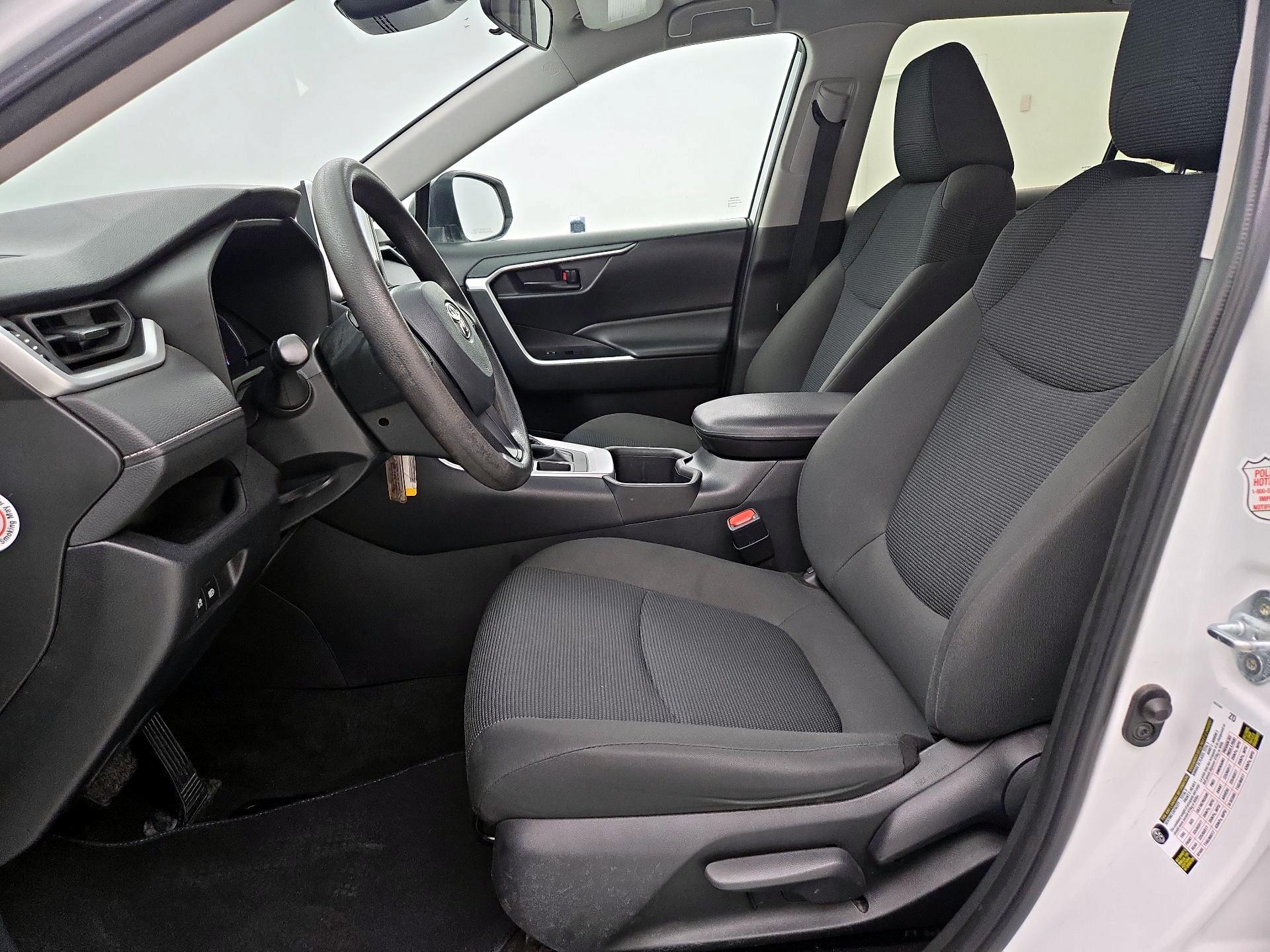 Thumbnail: 2023 Toyota RAV4 - 11