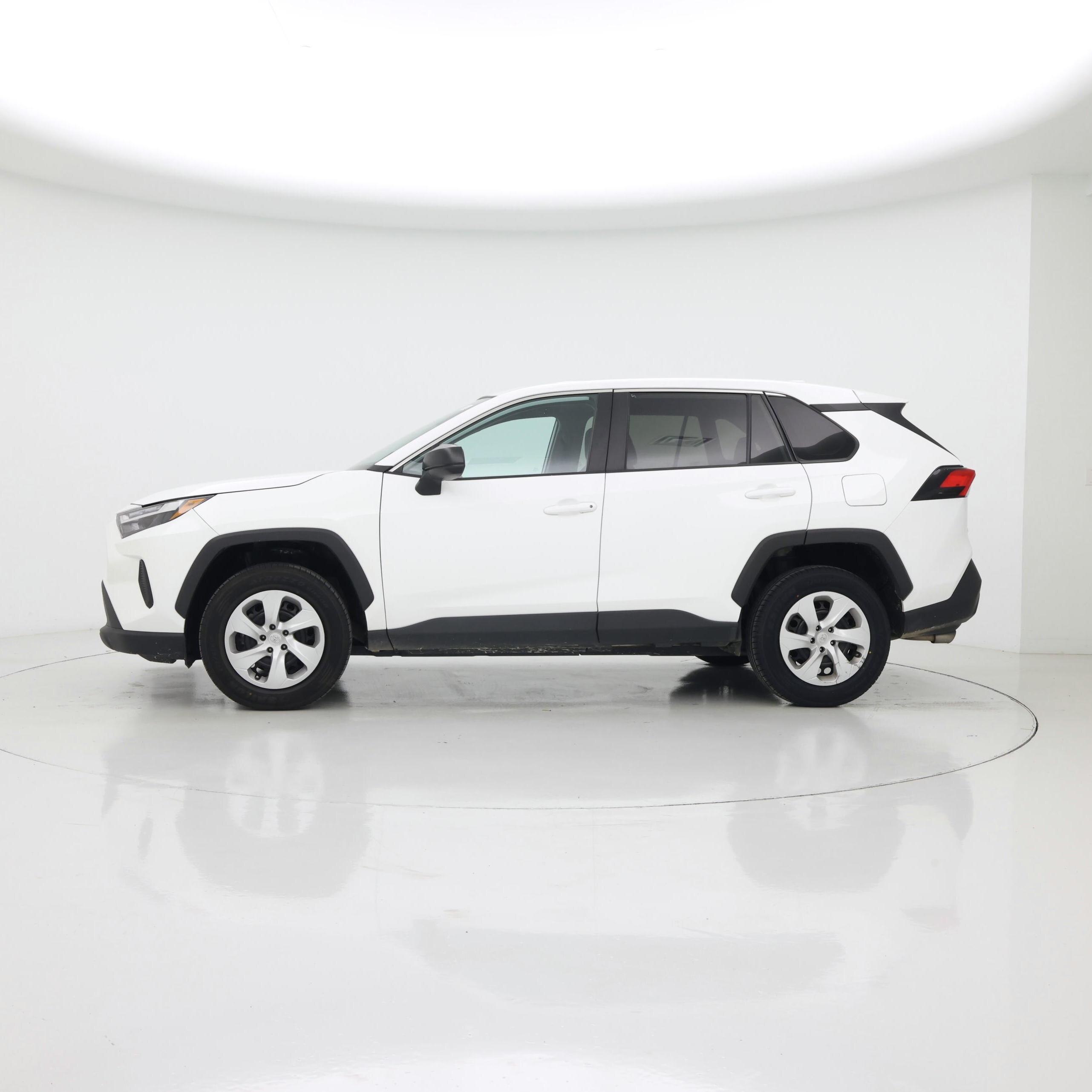 Thumbnail: 2023 Toyota RAV4 - 3