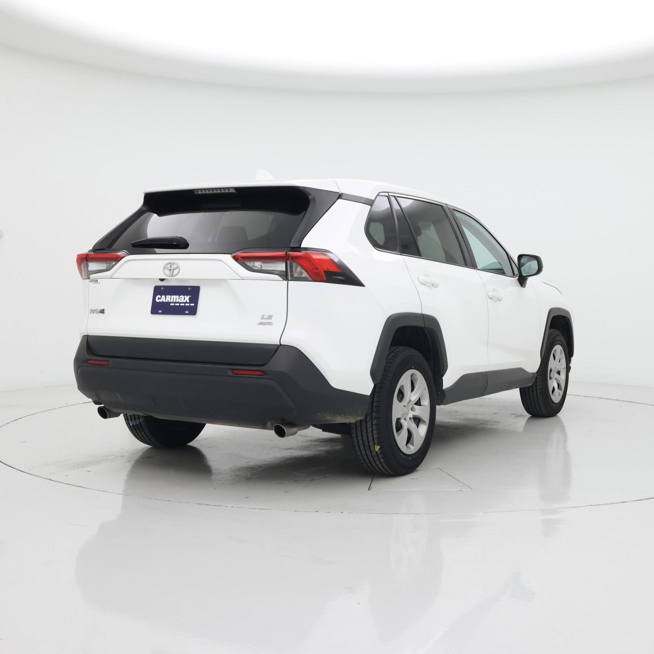 Thumbnail: 2023 Toyota RAV4 - 8