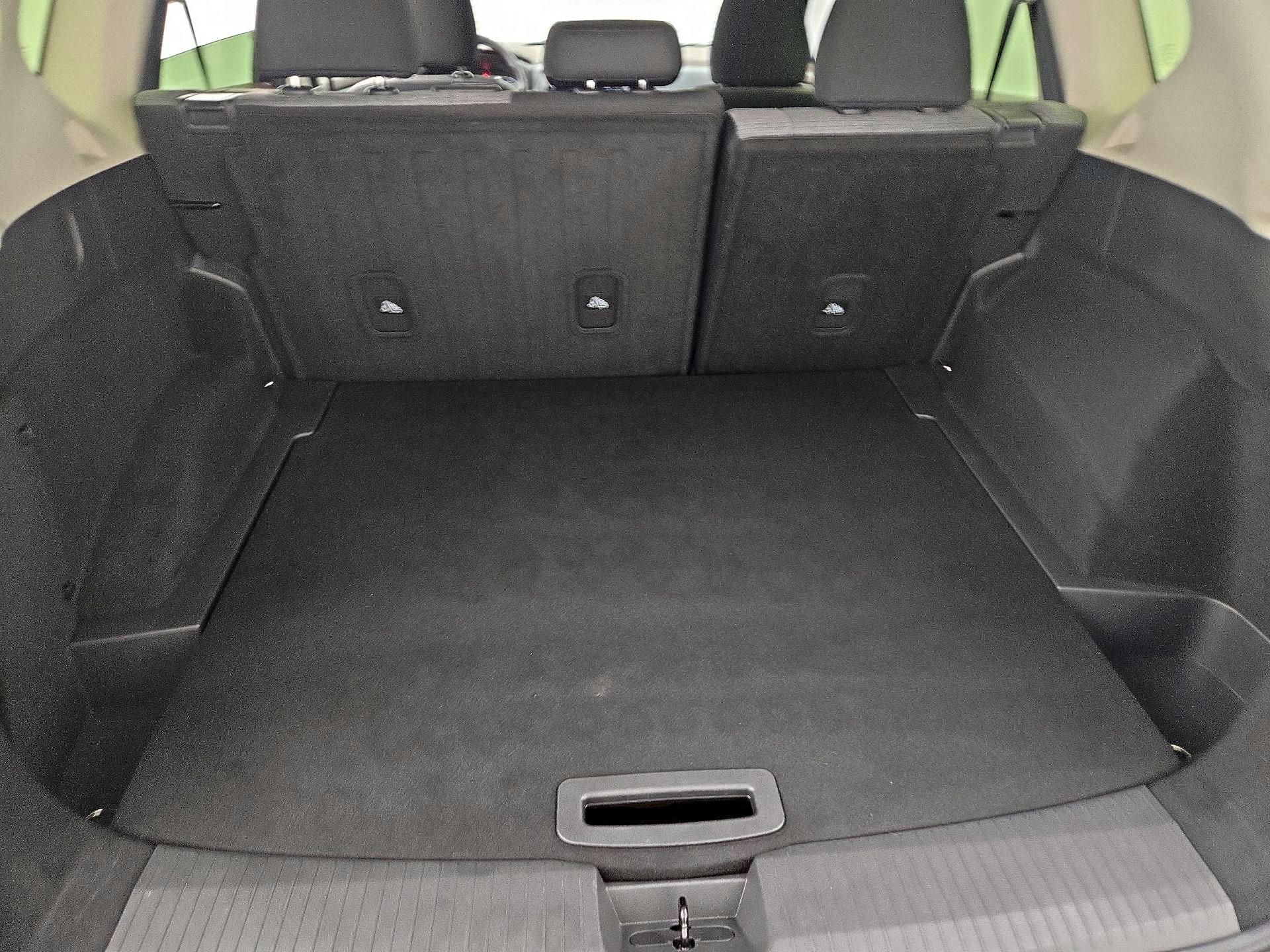 Thumbnail: 2023 Nissan Rogue - 19