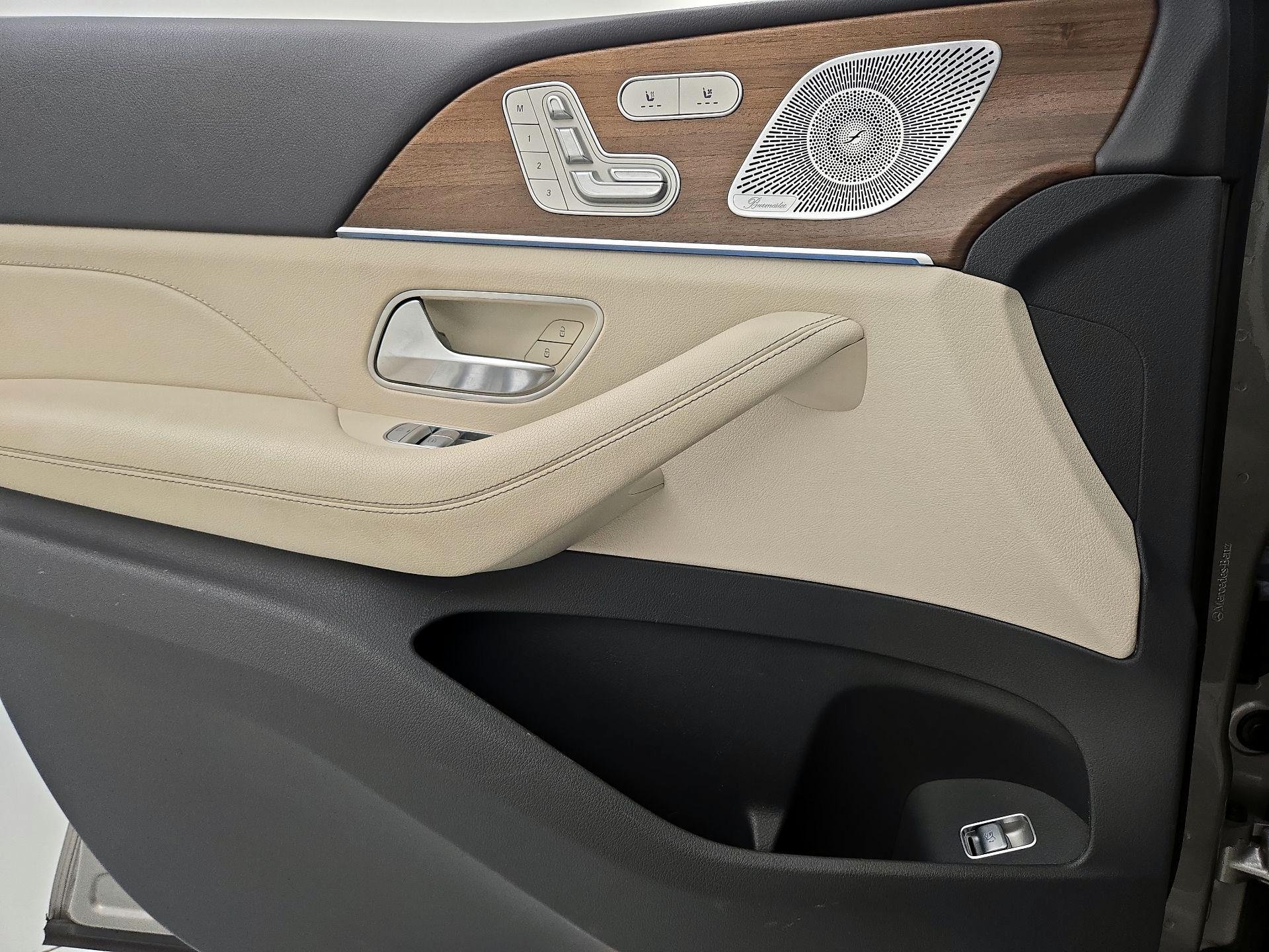 Thumbnail: 2020 Mercedes-Benz GLE - 12