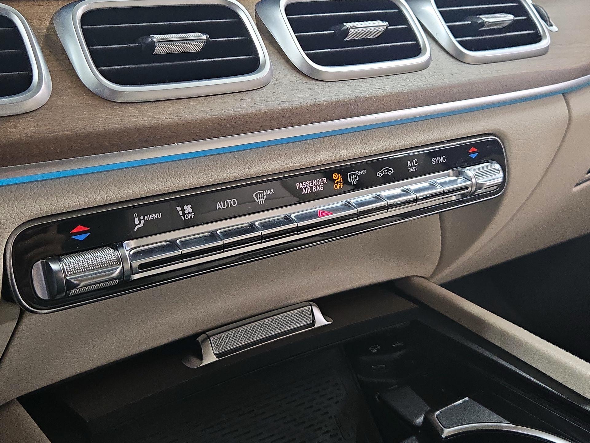 Thumbnail: 2020 Mercedes-Benz GLE - 17