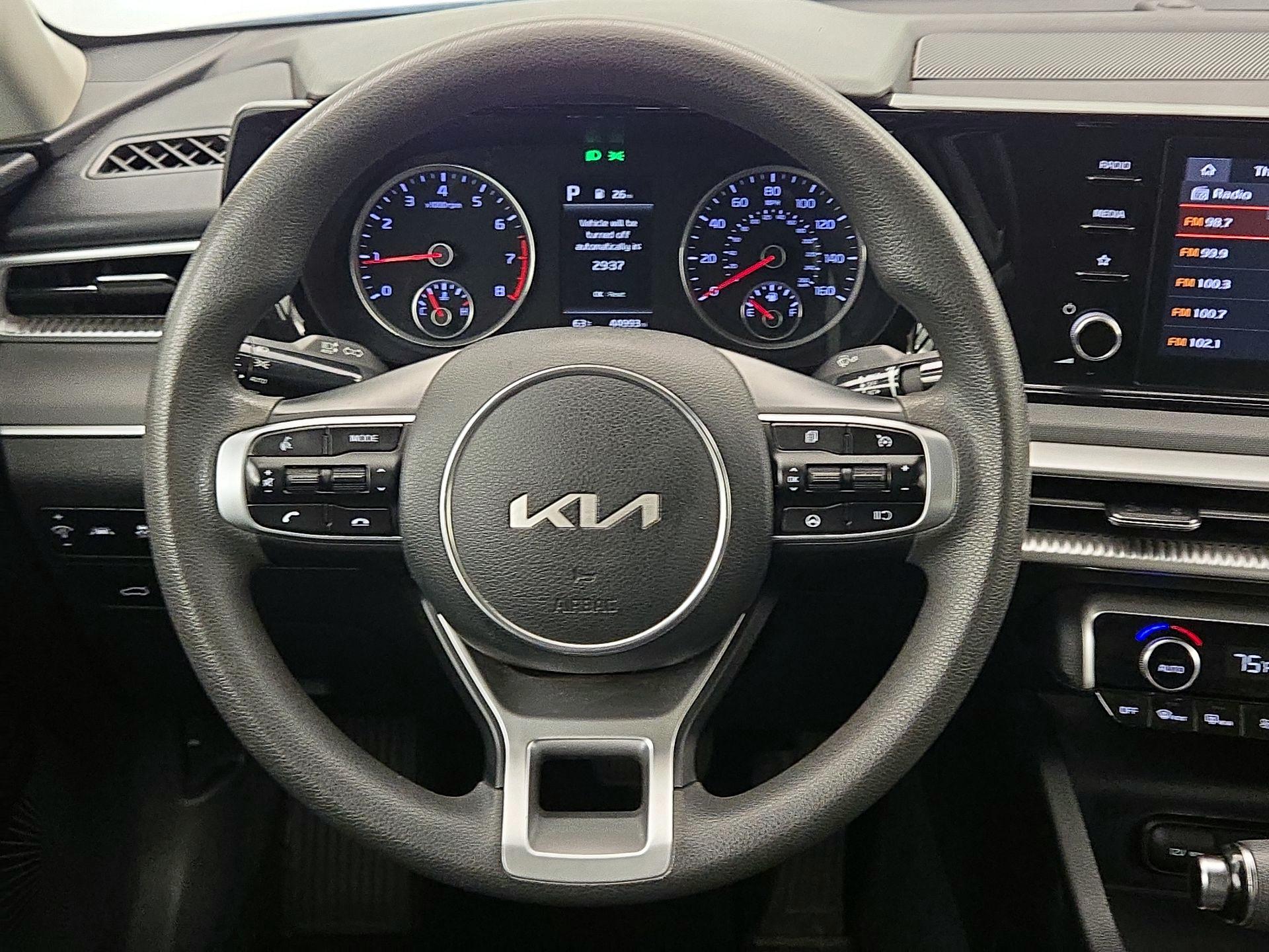 Thumbnail: 2022 Kia K5 - 10