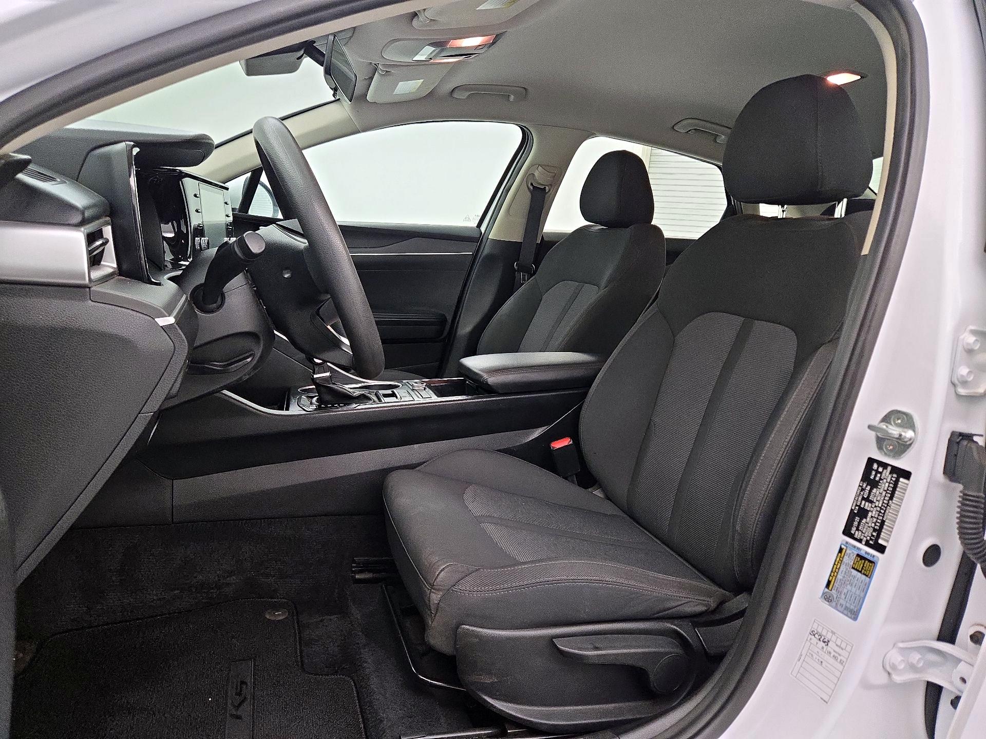 Thumbnail: 2022 Kia K5 - 11