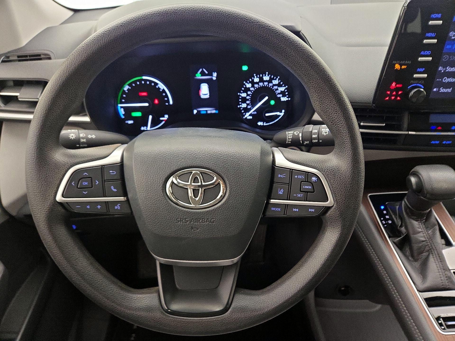 Thumbnail: 2021 Toyota Sienna - 10