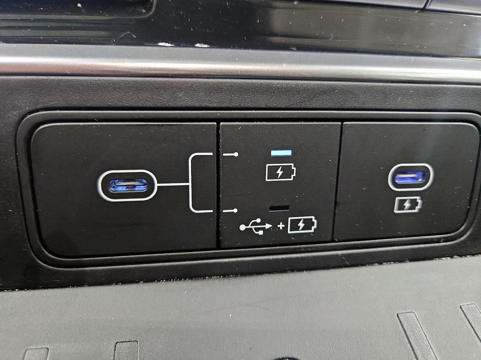 Thumbnail: 2024 Hyundai Santa Fe - 18