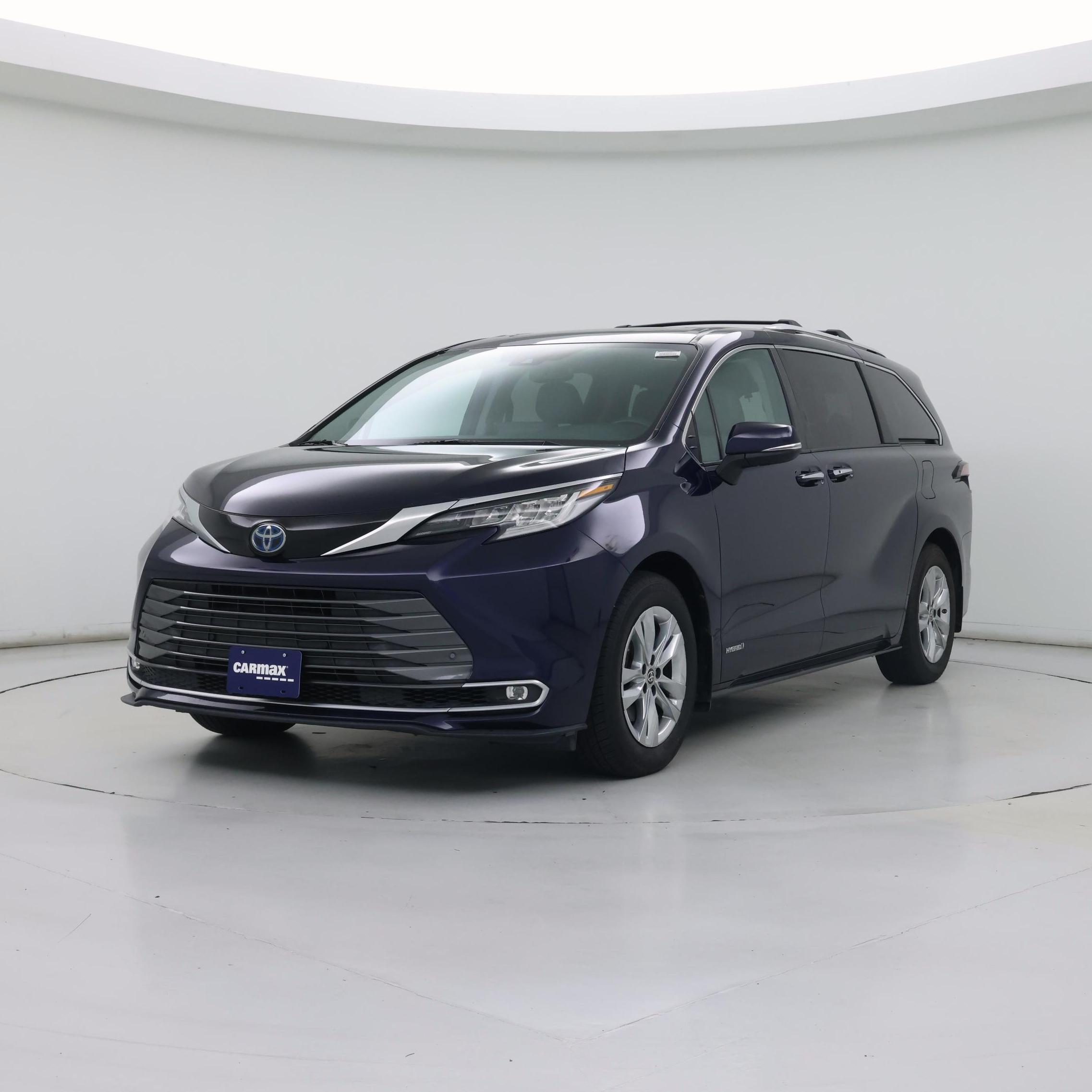 Thumbnail: 2021 Toyota Sienna - 4