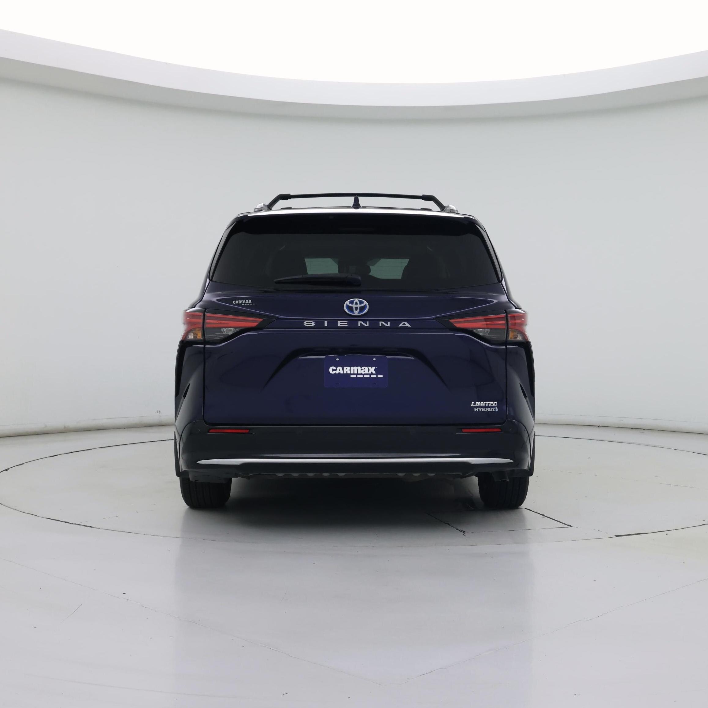 Thumbnail: 2021 Toyota Sienna - 6