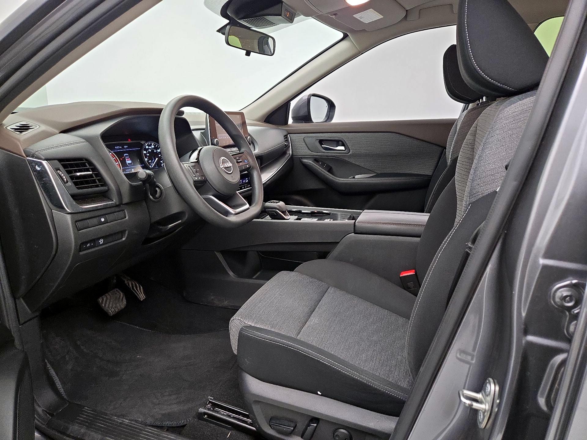 Thumbnail: 2023 Nissan Rogue - 11