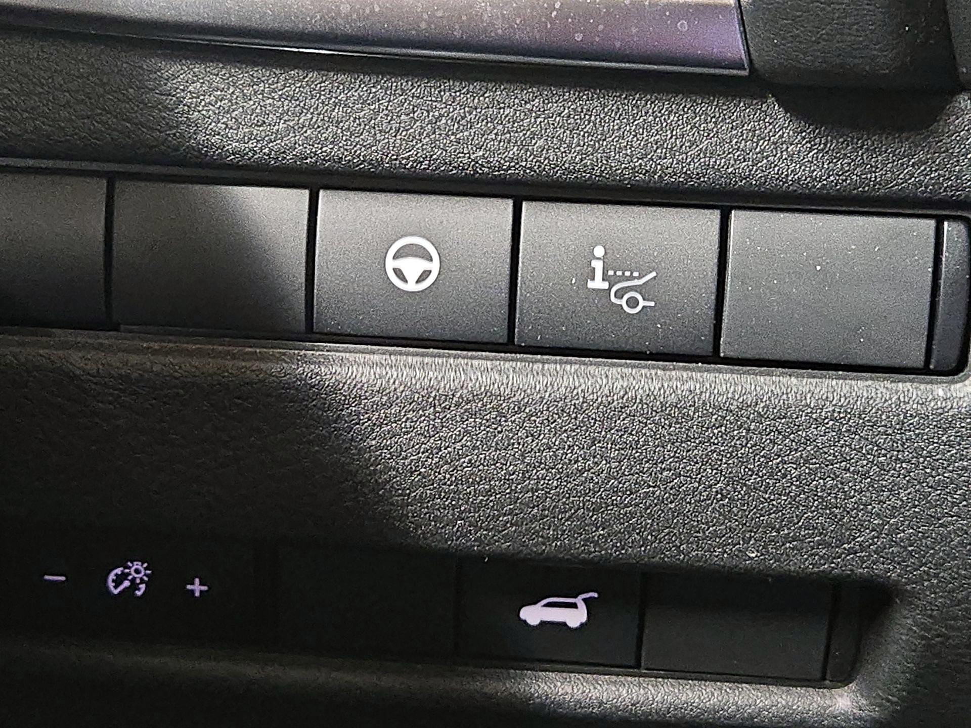 Thumbnail: 2023 Nissan Rogue - 13