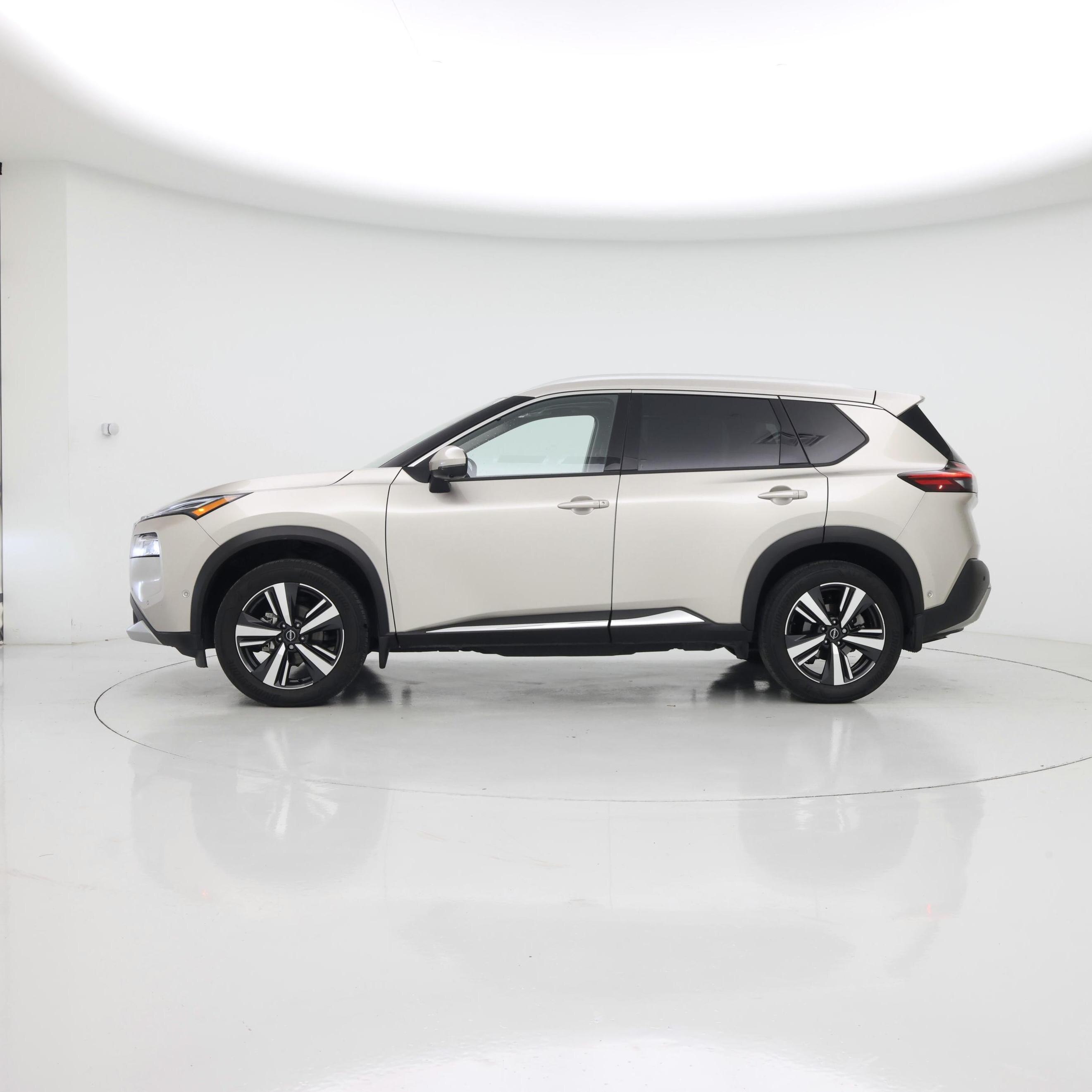 Thumbnail: 2023 Nissan Rogue - 3