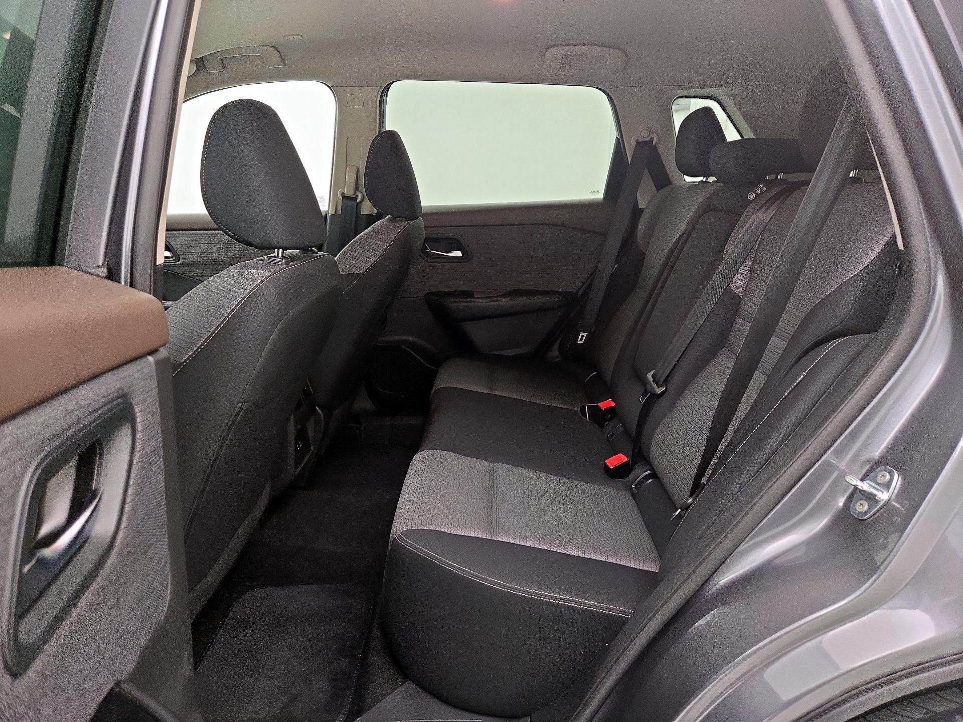 Thumbnail: 2023 Nissan Rogue - 19