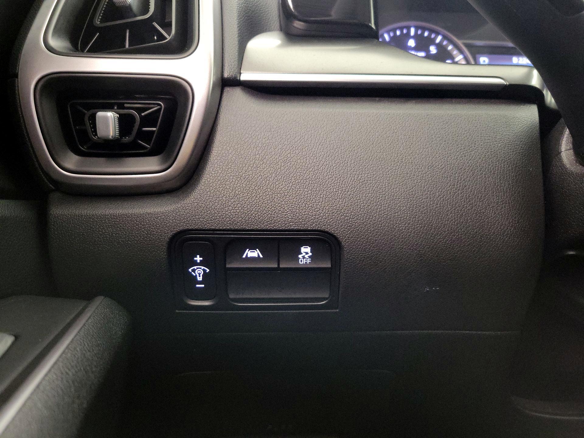 Thumbnail: 2022 Kia Sorento - 13