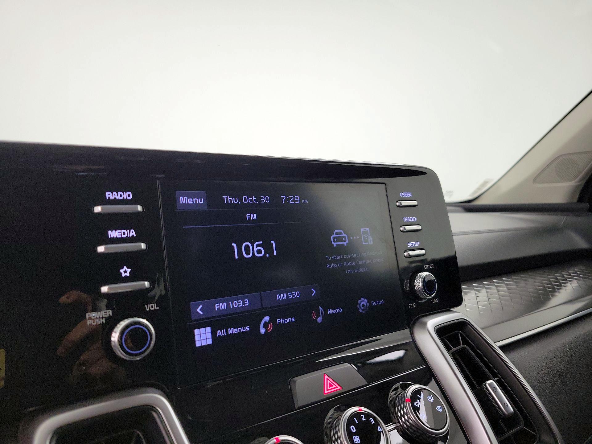 Thumbnail: 2022 Kia Sorento - 15