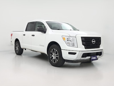 2023 Nissan Titan SV