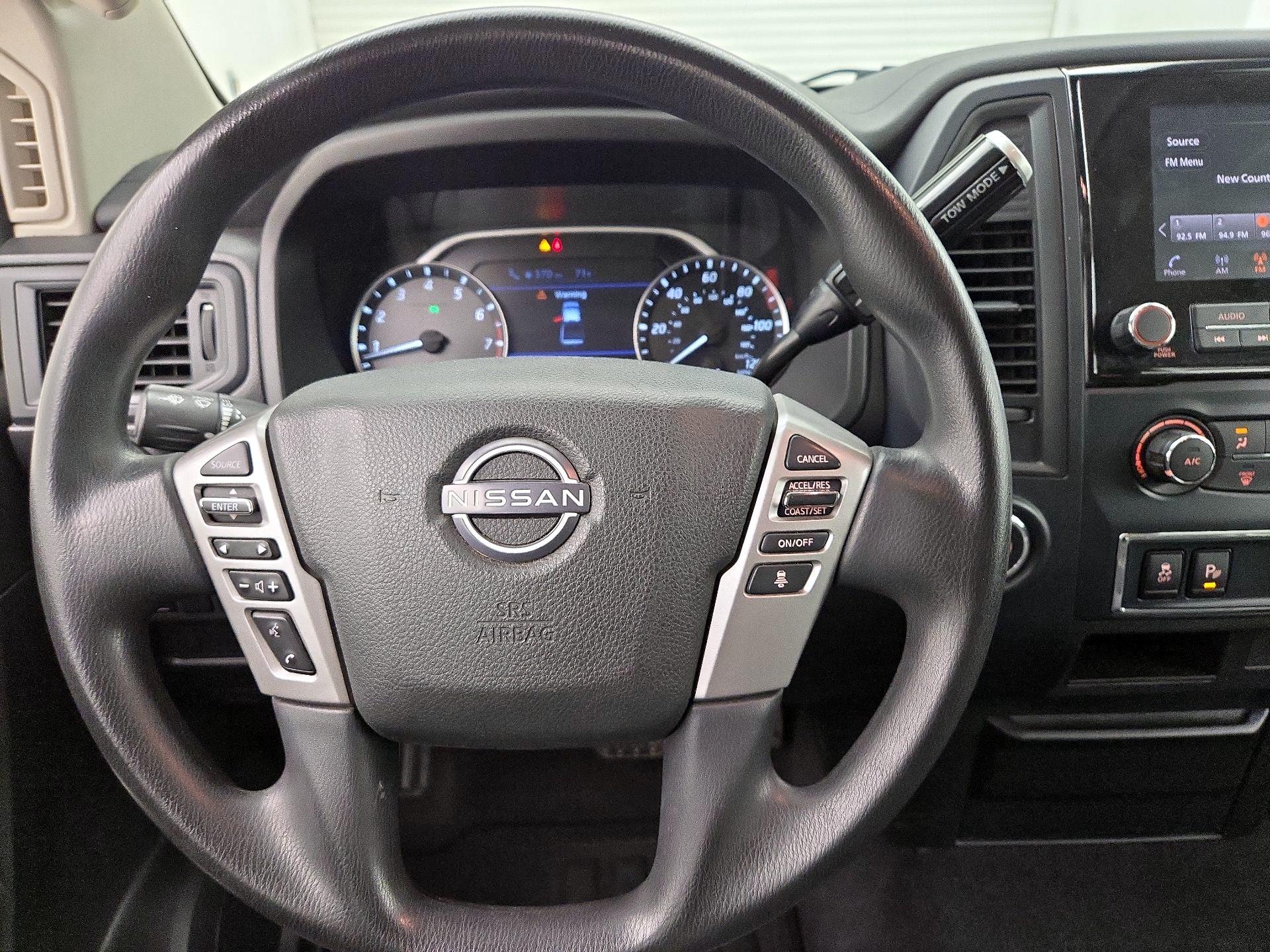 Thumbnail: 2023 Nissan Titan - 10