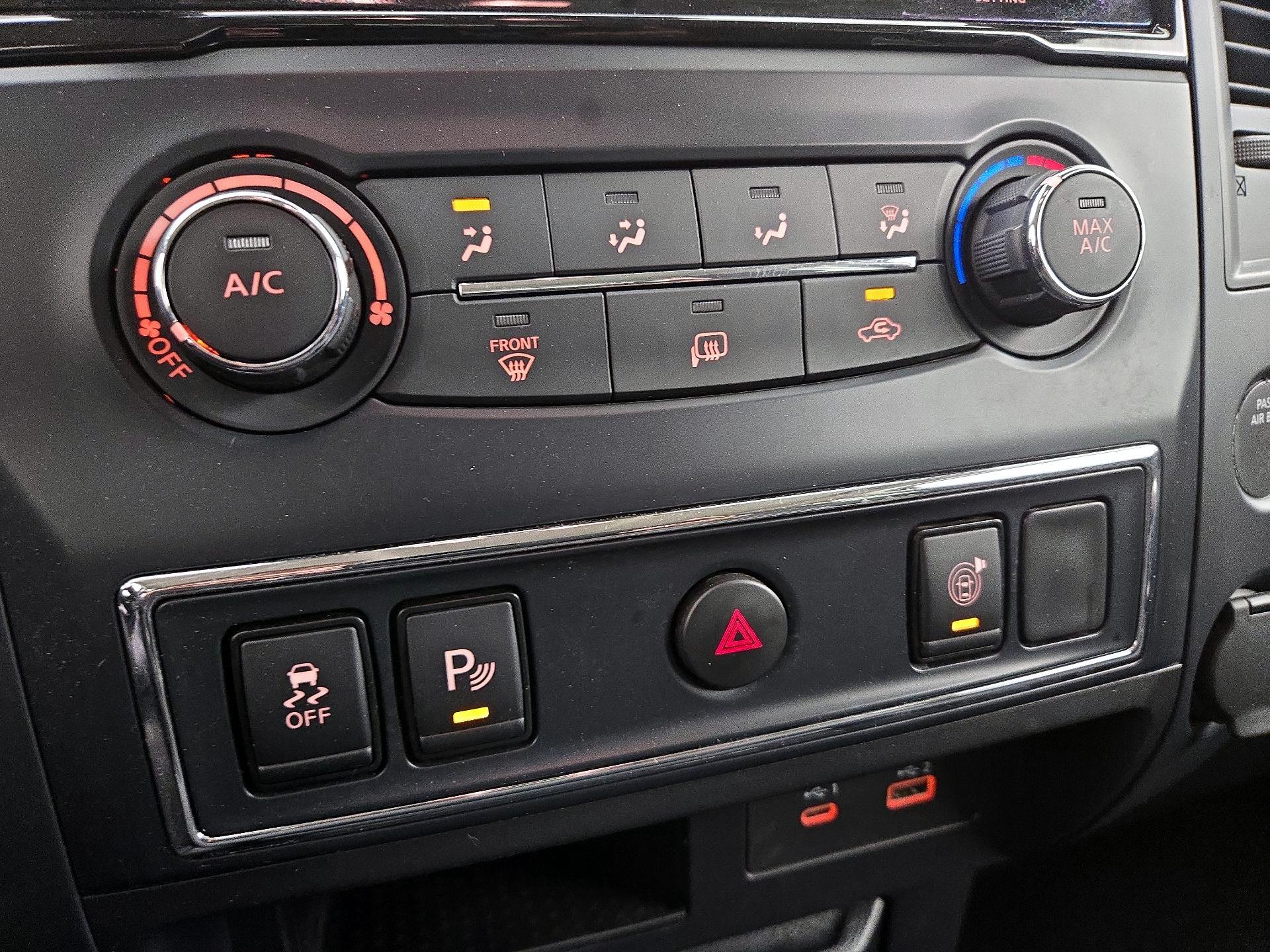 Thumbnail: 2023 Nissan Titan - 16