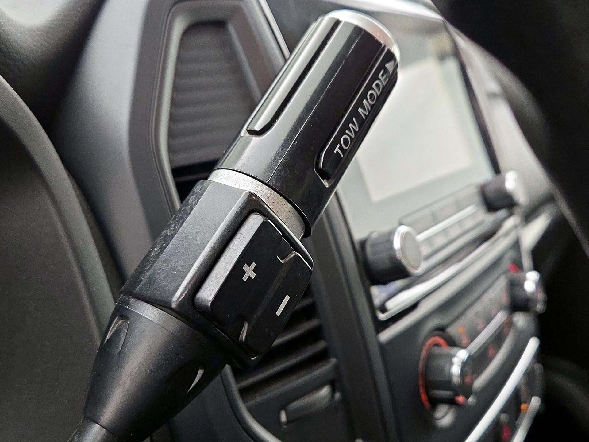 Thumbnail: 2023 Nissan Titan - 17