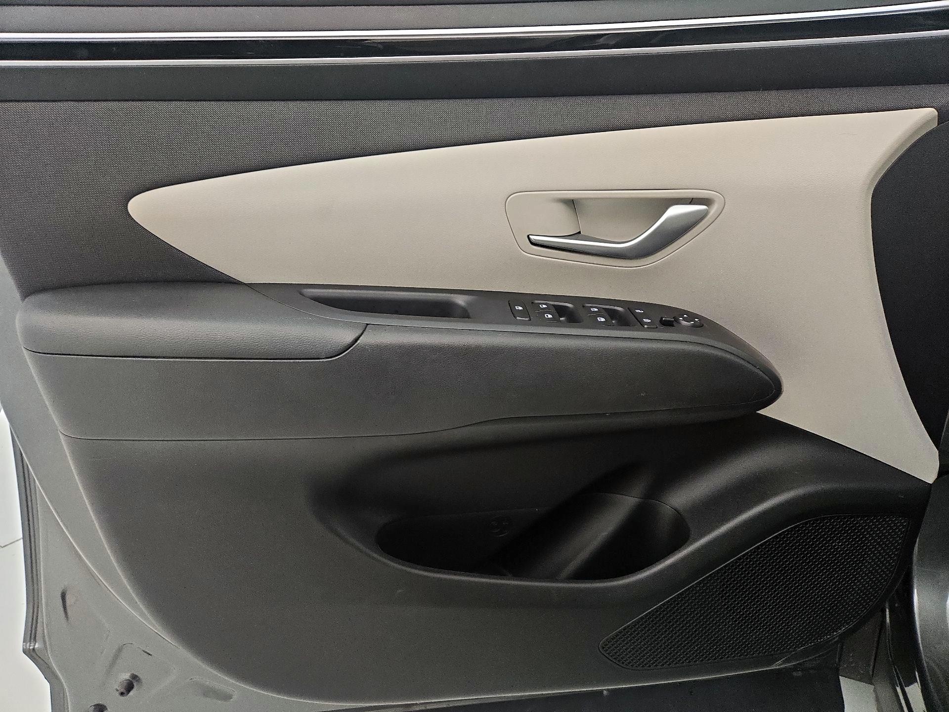 Thumbnail: 2023 Hyundai Tucson - 12