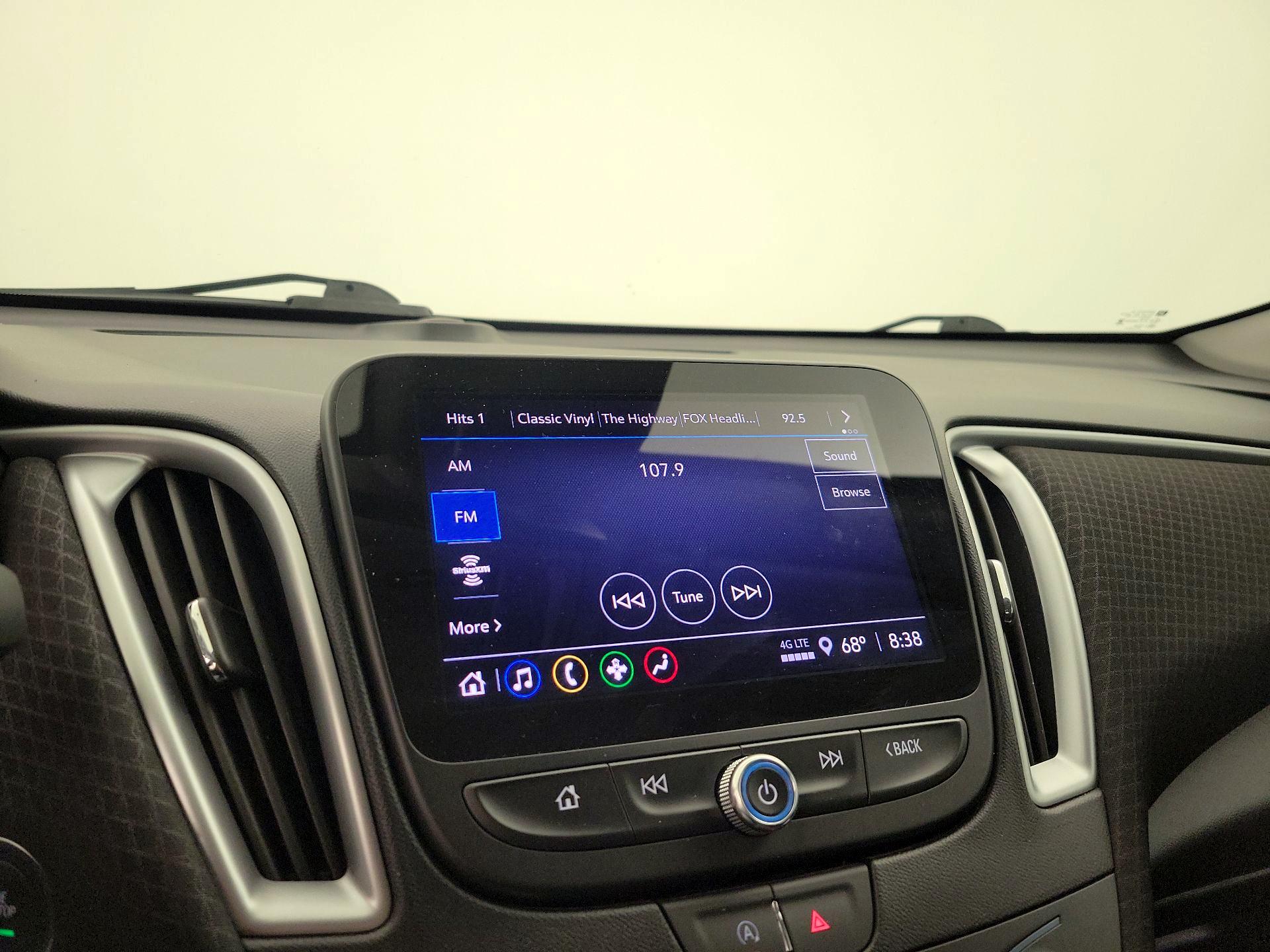 Thumbnail: 2023 Chevrolet Malibu - 15