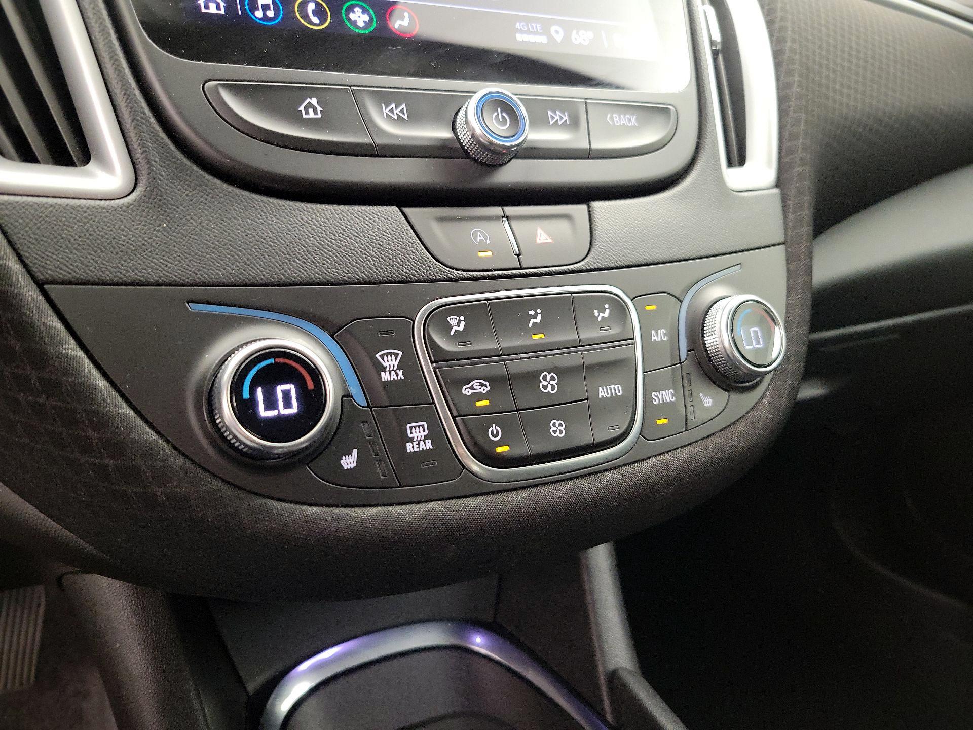 Thumbnail: 2023 Chevrolet Malibu - 16