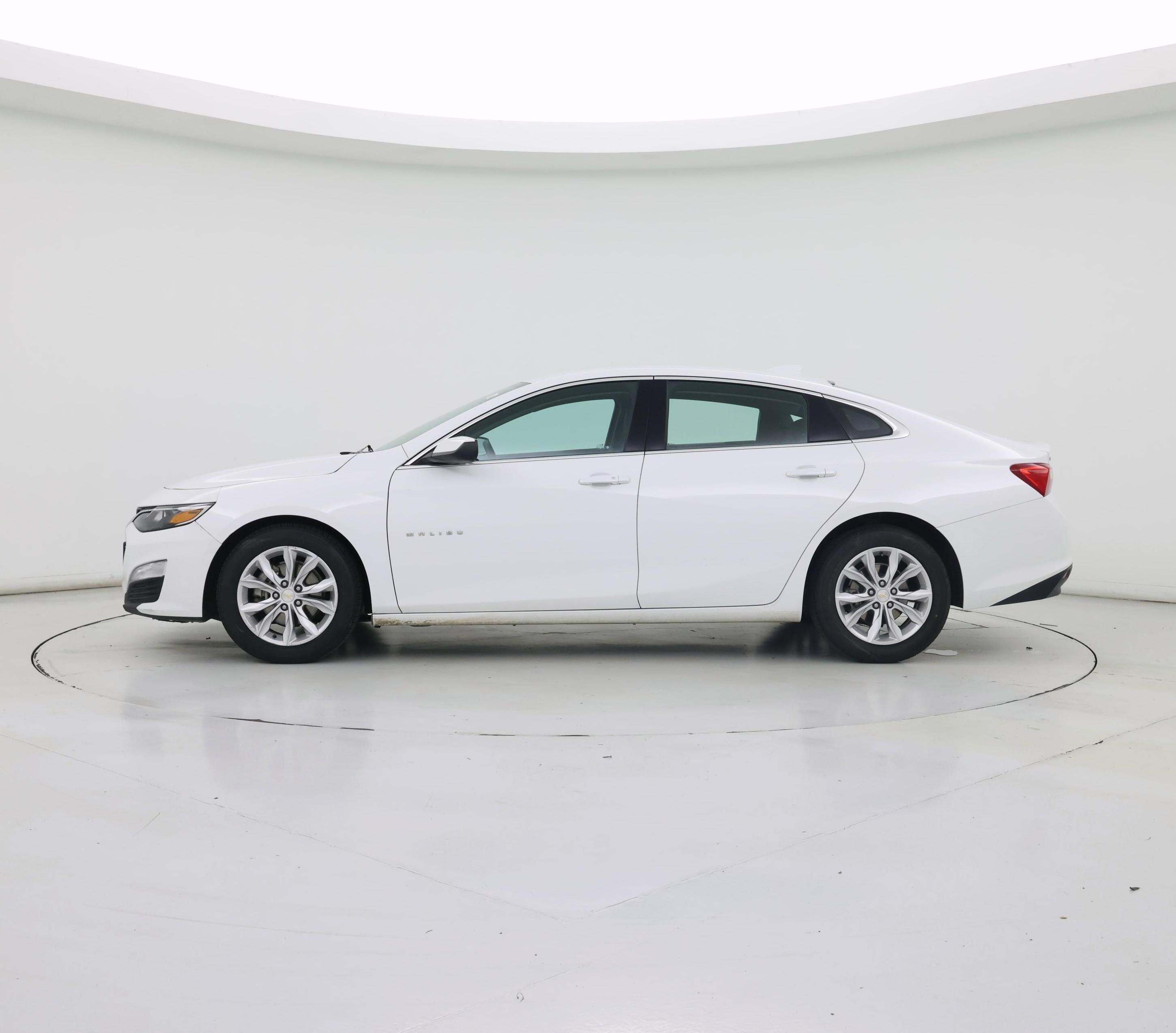 Thumbnail: 2023 Chevrolet Malibu - 3