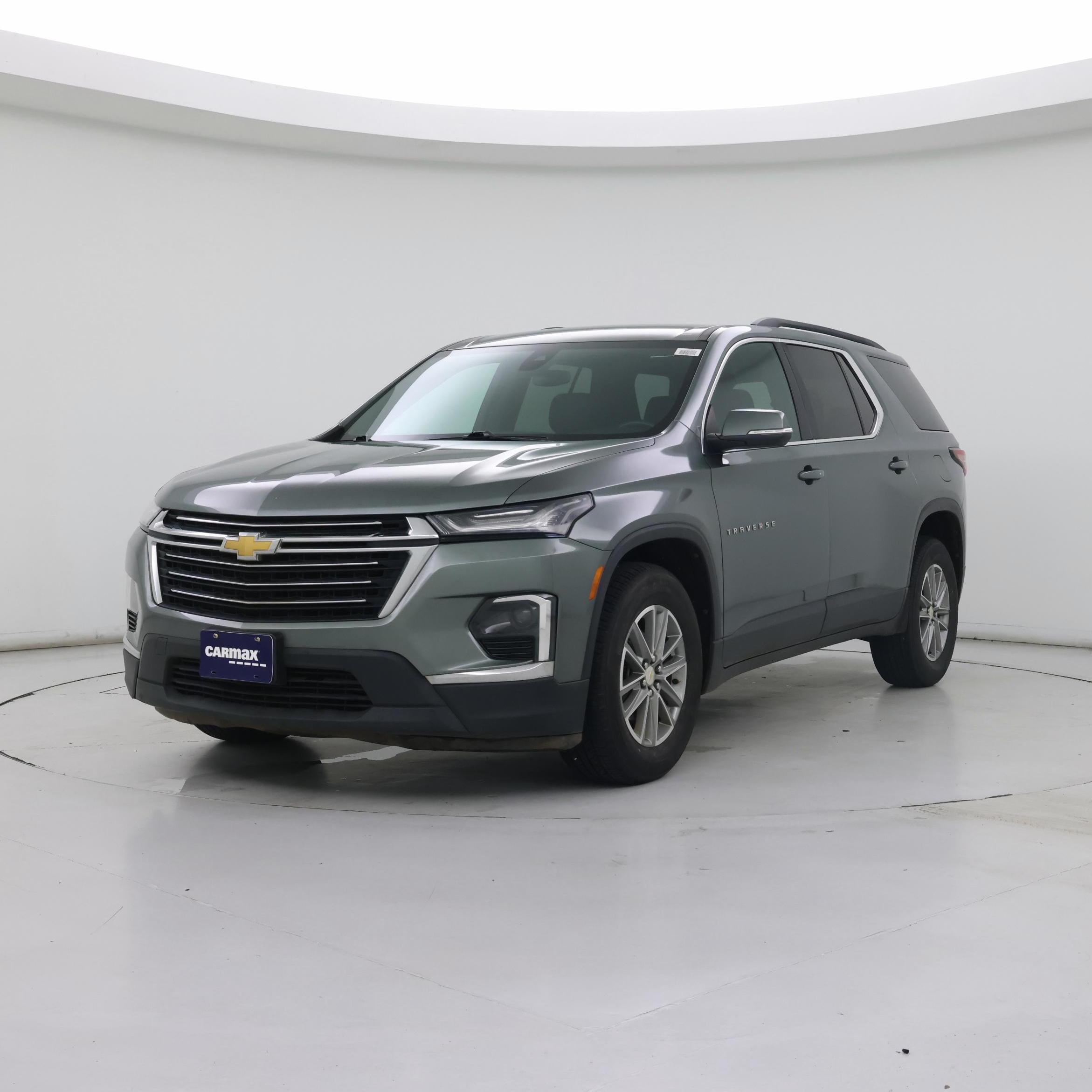 Thumbnail: 2023 Chevrolet Traverse - 4