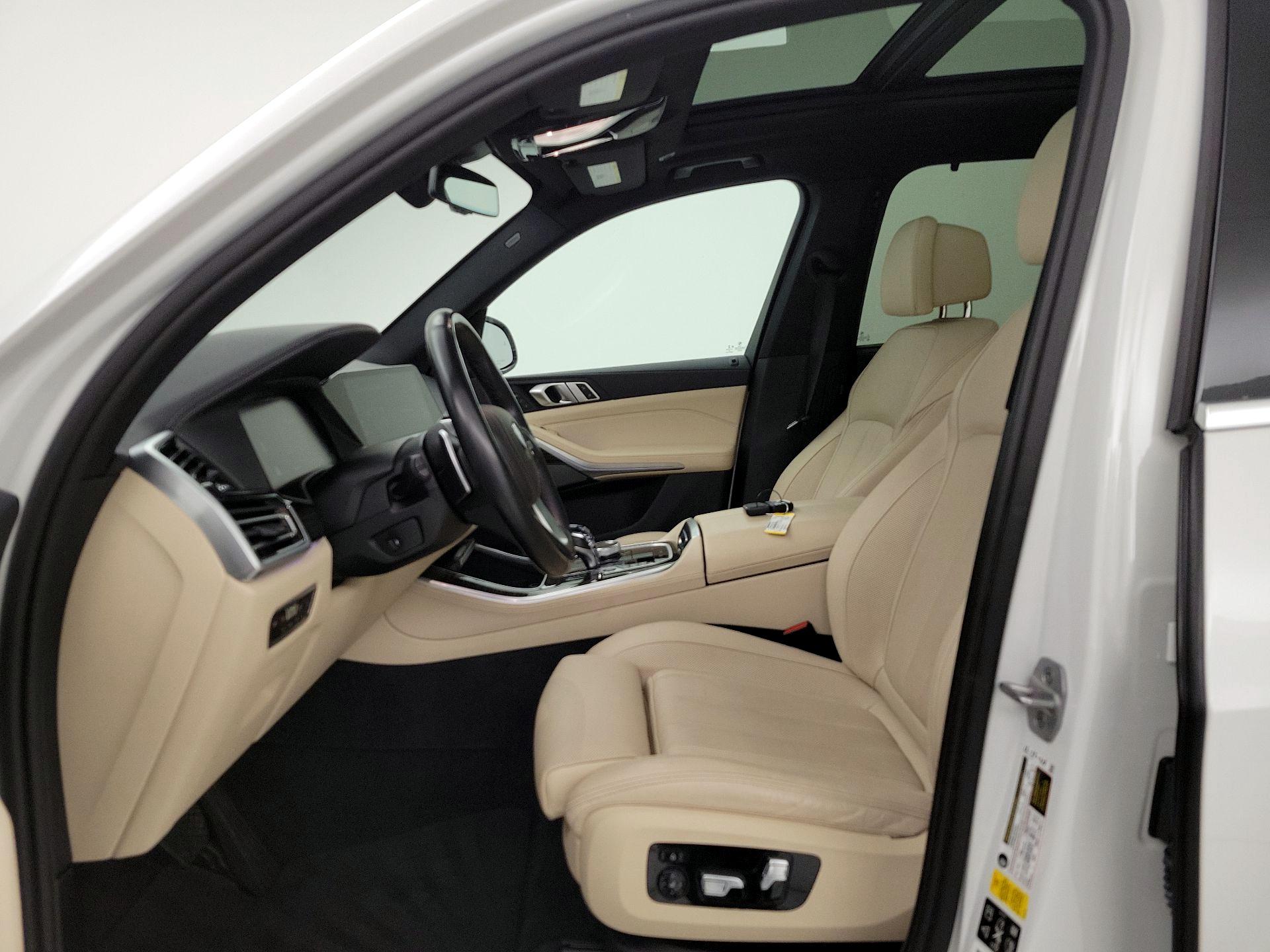 Thumbnail: 2021 BMW X5 - 11