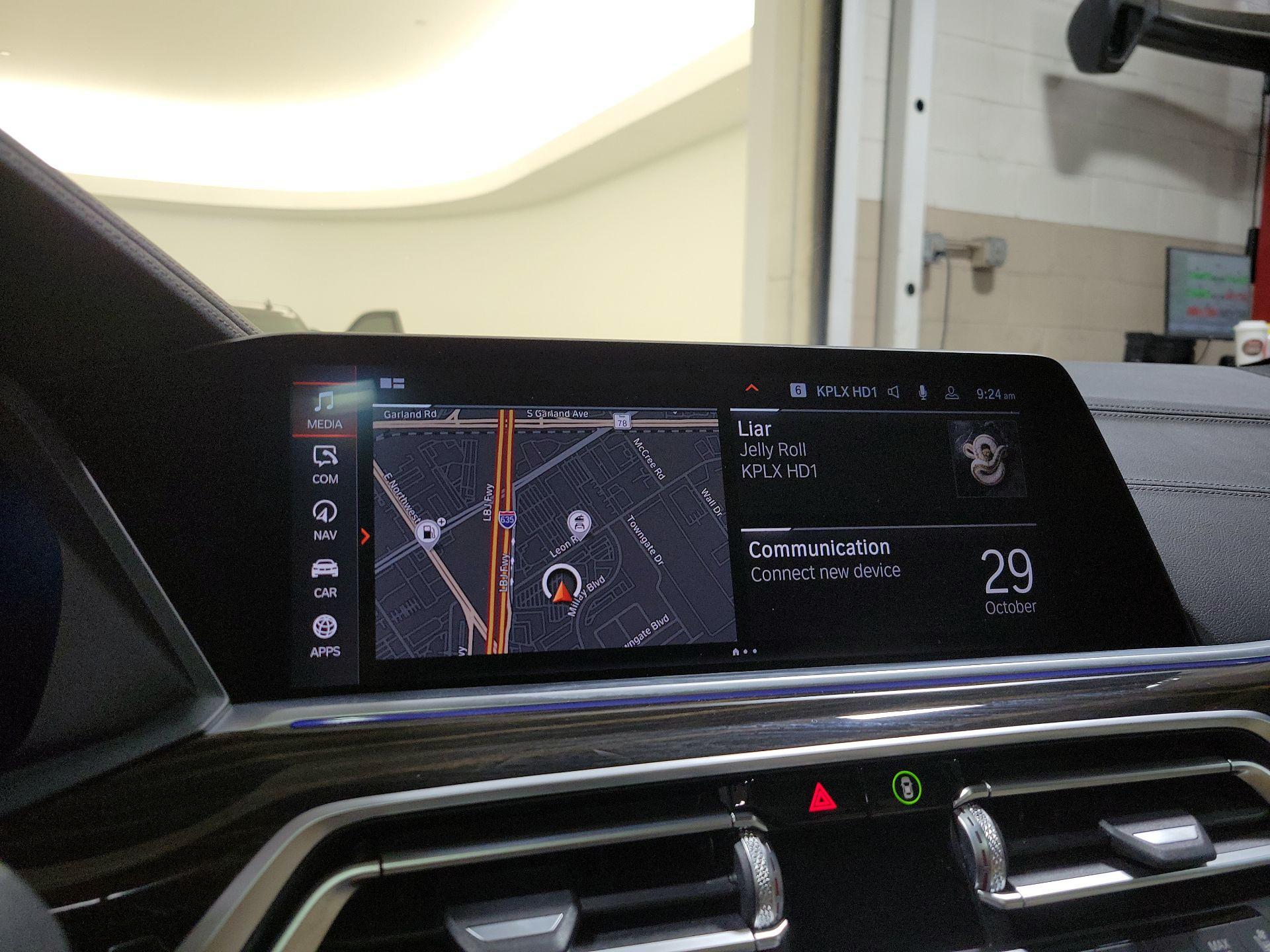 Thumbnail: 2021 BMW X5 - 15