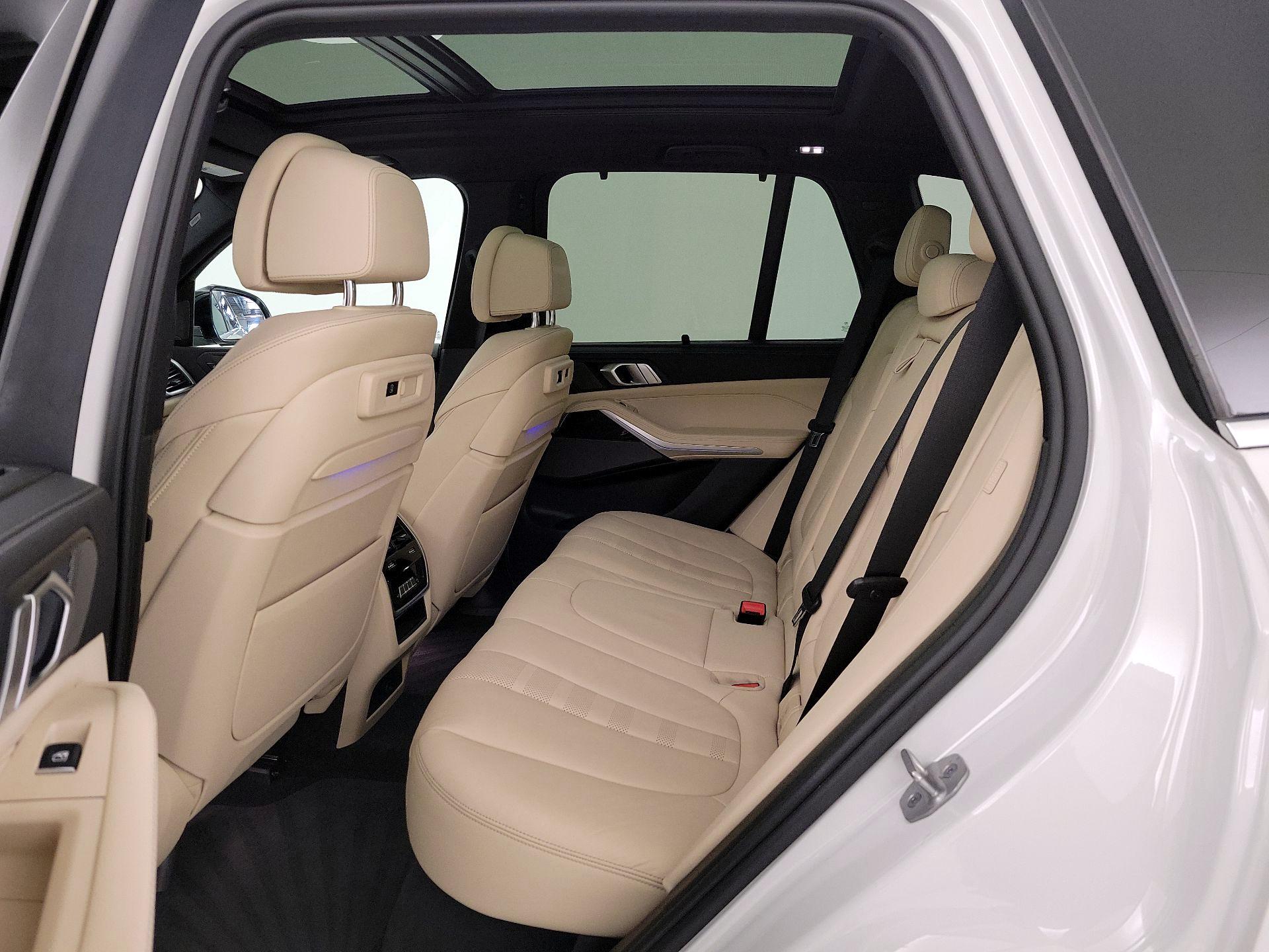 Thumbnail: 2021 BMW X5 - 19