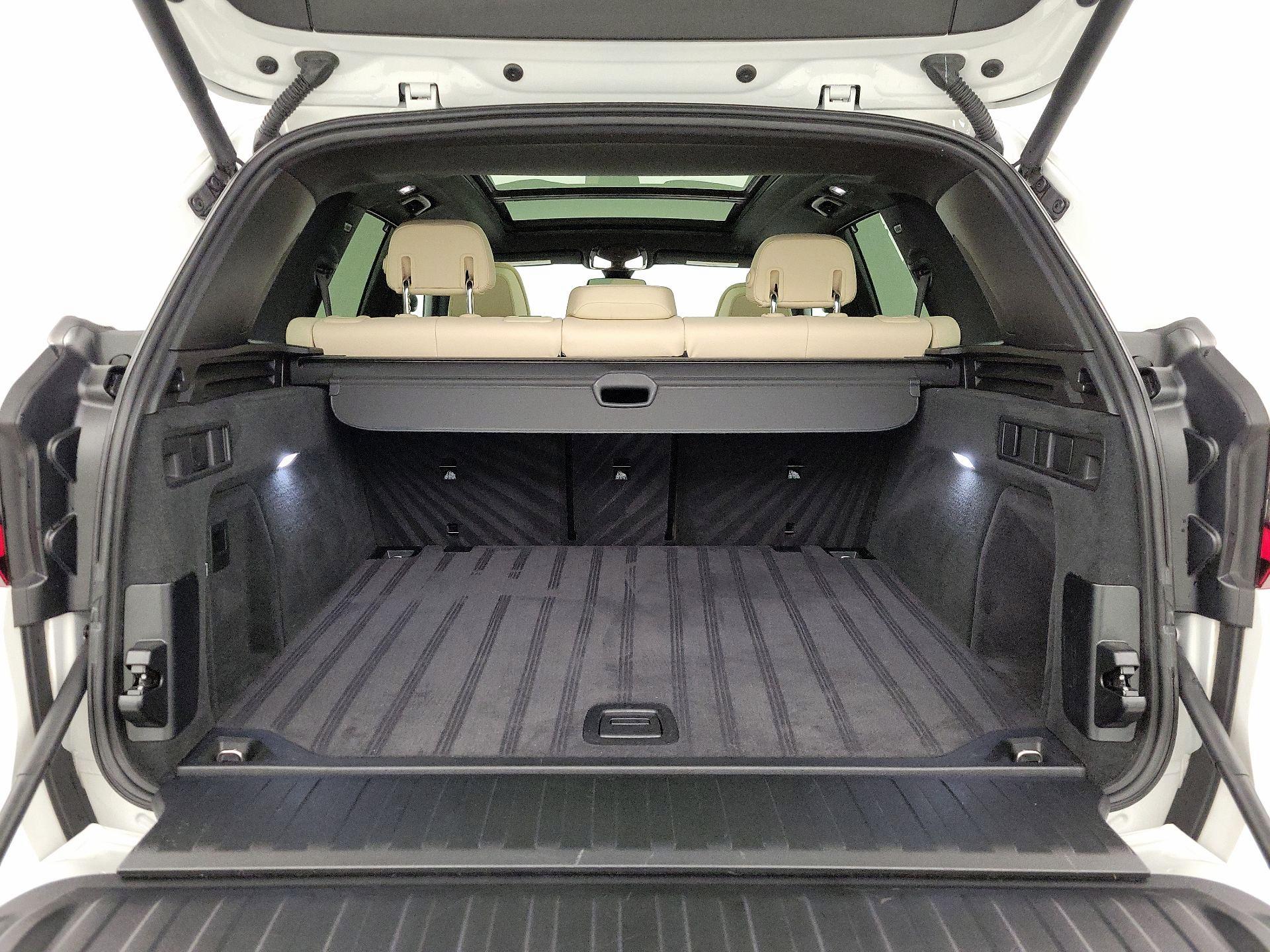 Thumbnail: 2021 BMW X5 - 20