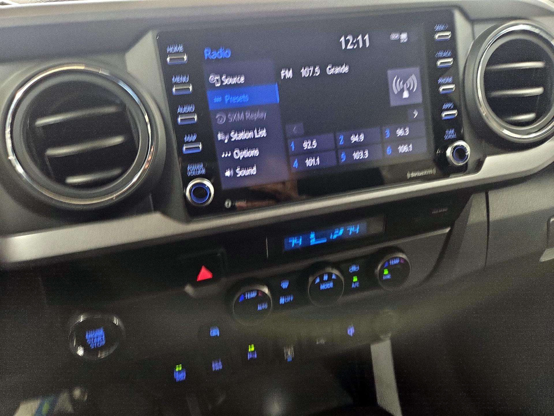 Thumbnail: 2023 Toyota Tacoma - 15