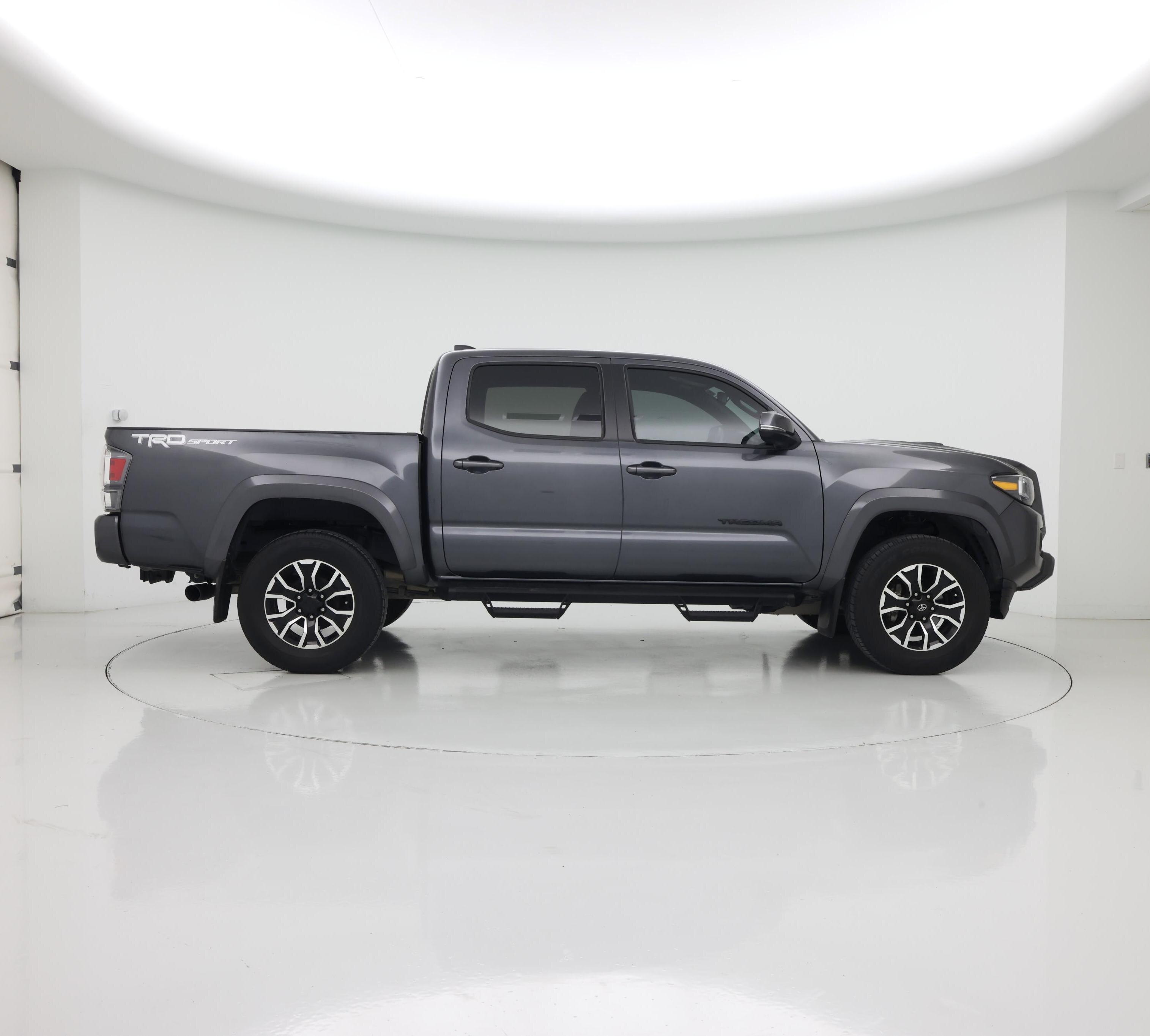 Thumbnail: 2023 Toyota Tacoma - 7