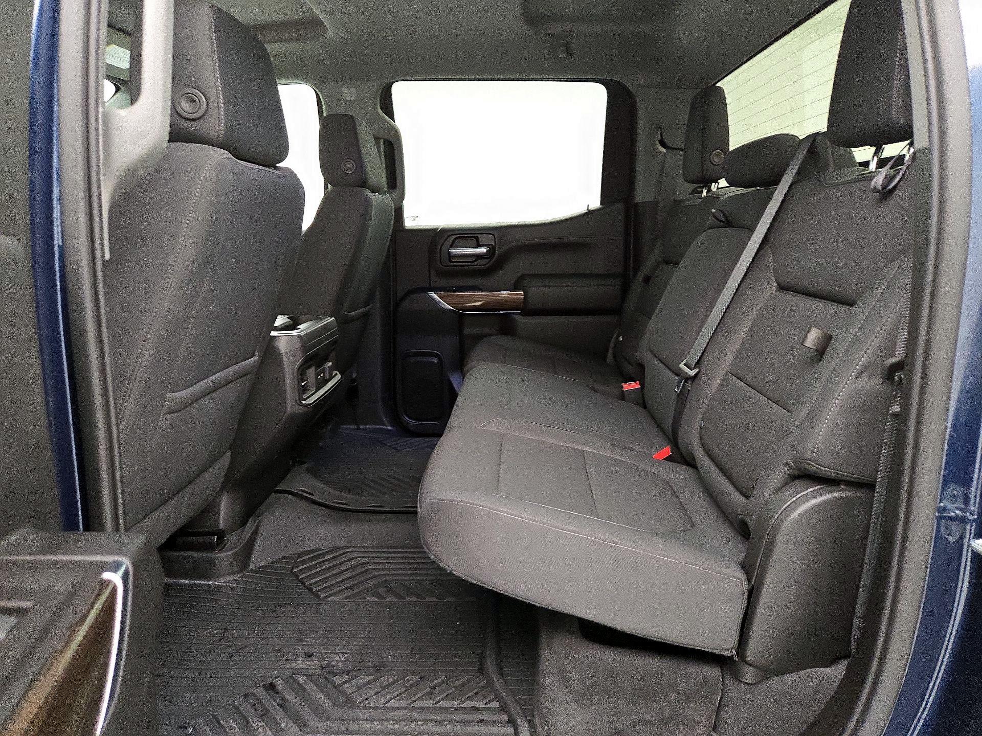 Thumbnail: 2021 Chevrolet Silverado 1500 - 19