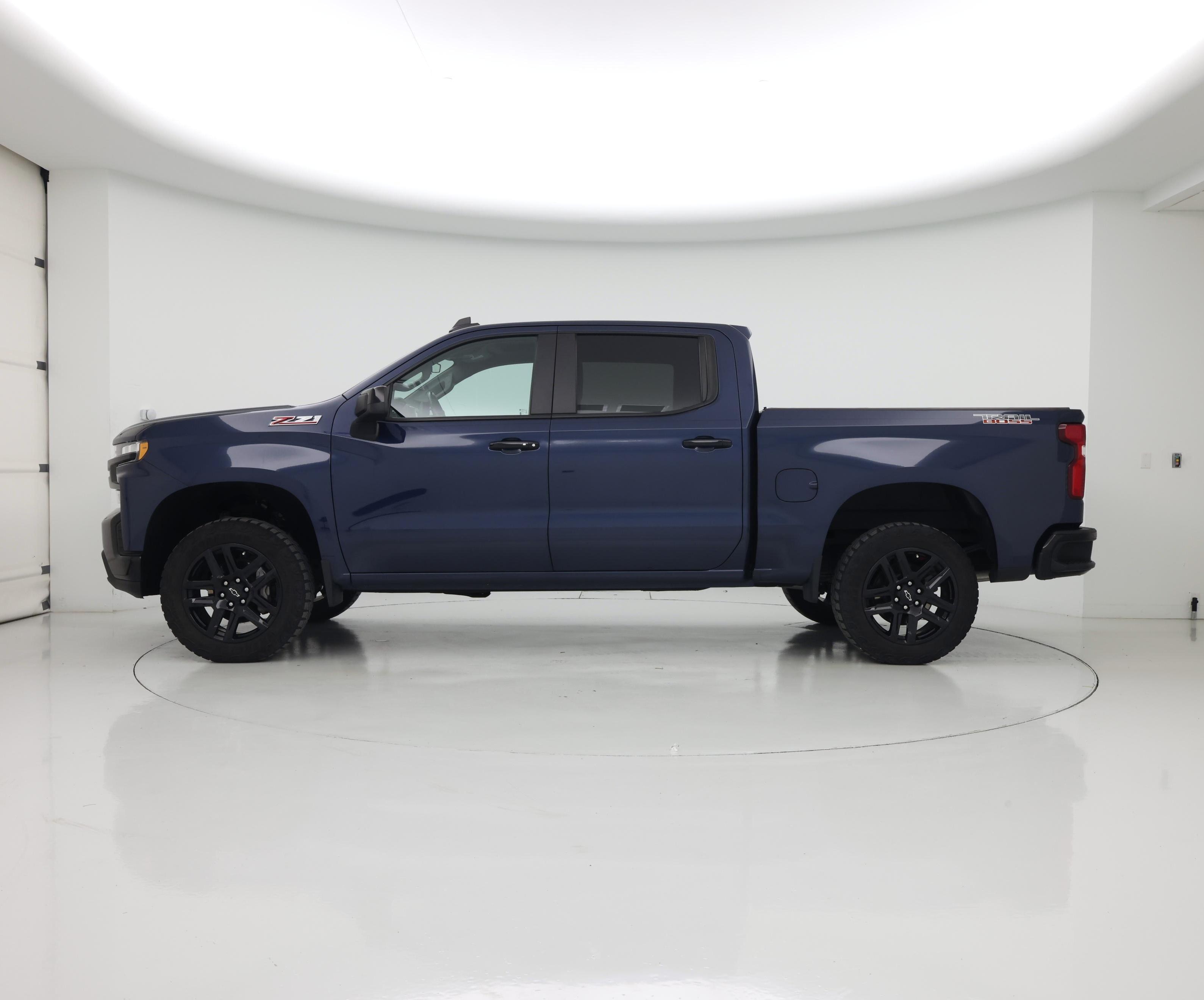 Thumbnail: 2021 Chevrolet Silverado 1500 - 3