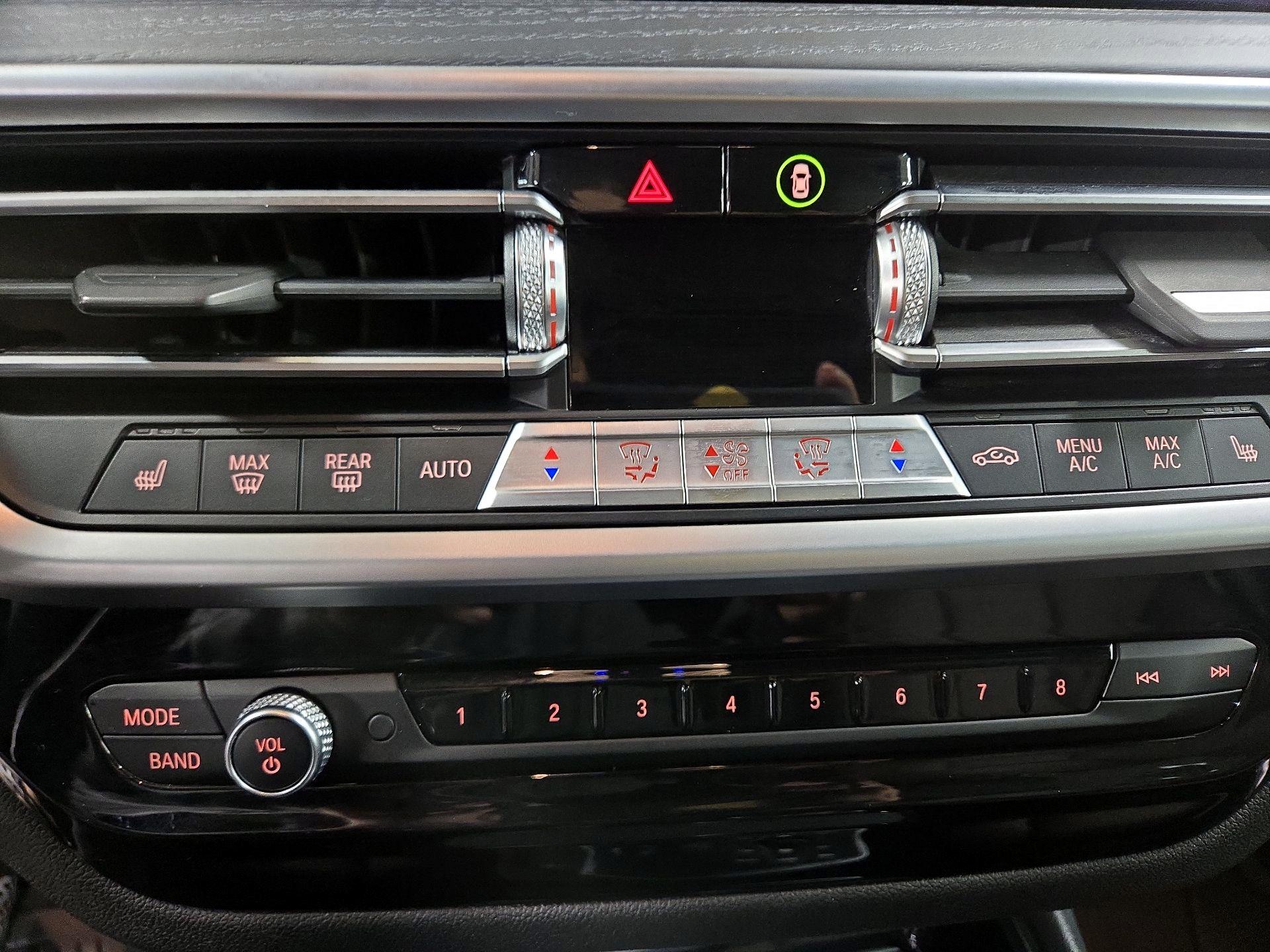 Thumbnail: 2022 BMW X3 - 15