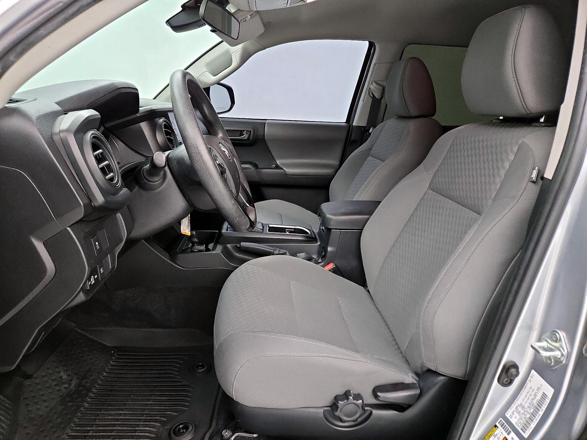 Thumbnail: 2022 Toyota Tacoma - 11