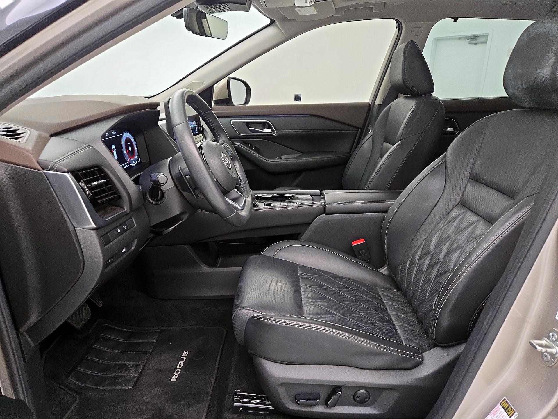 Thumbnail: 2022 Nissan Rogue - 11