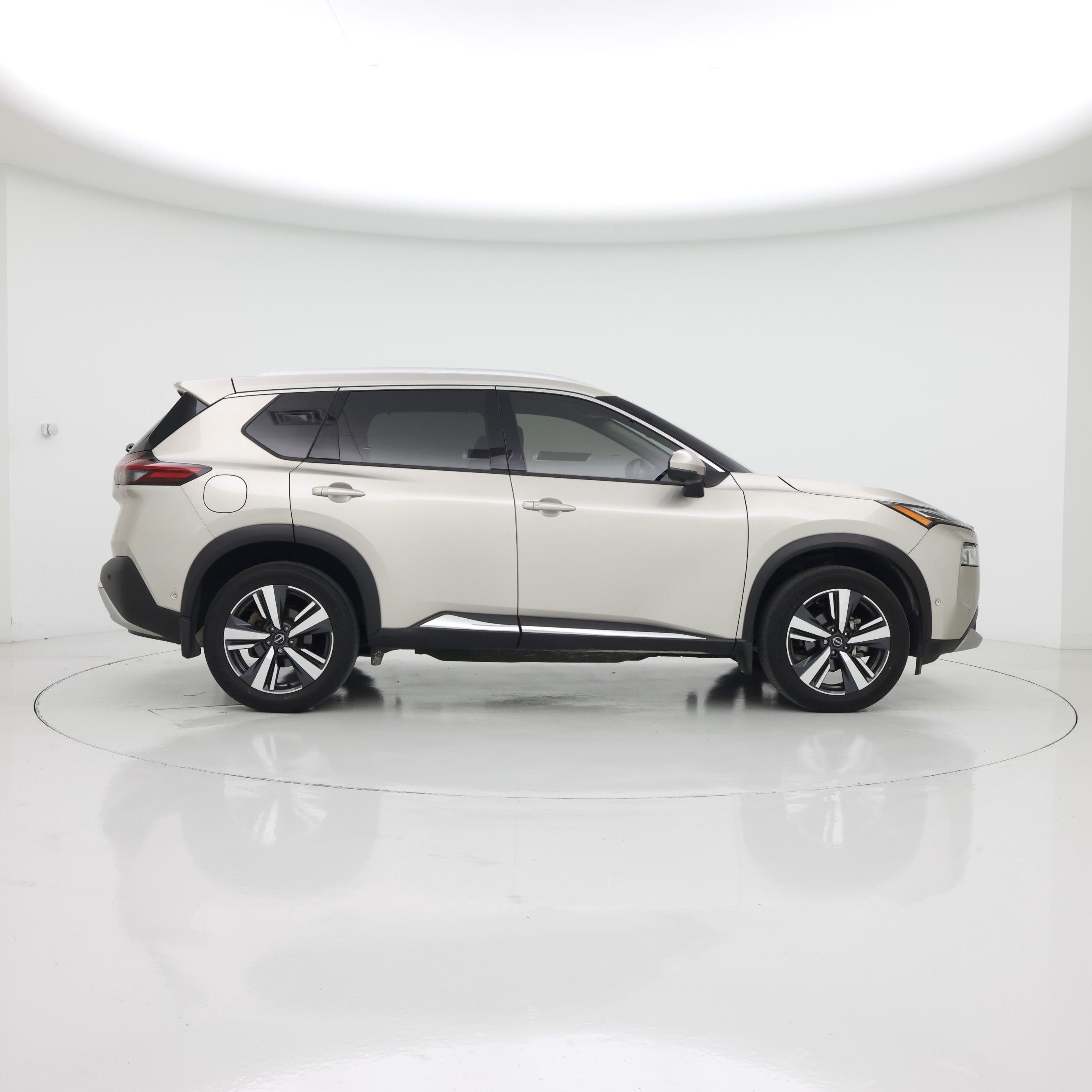 Thumbnail: 2022 Nissan Rogue - 7