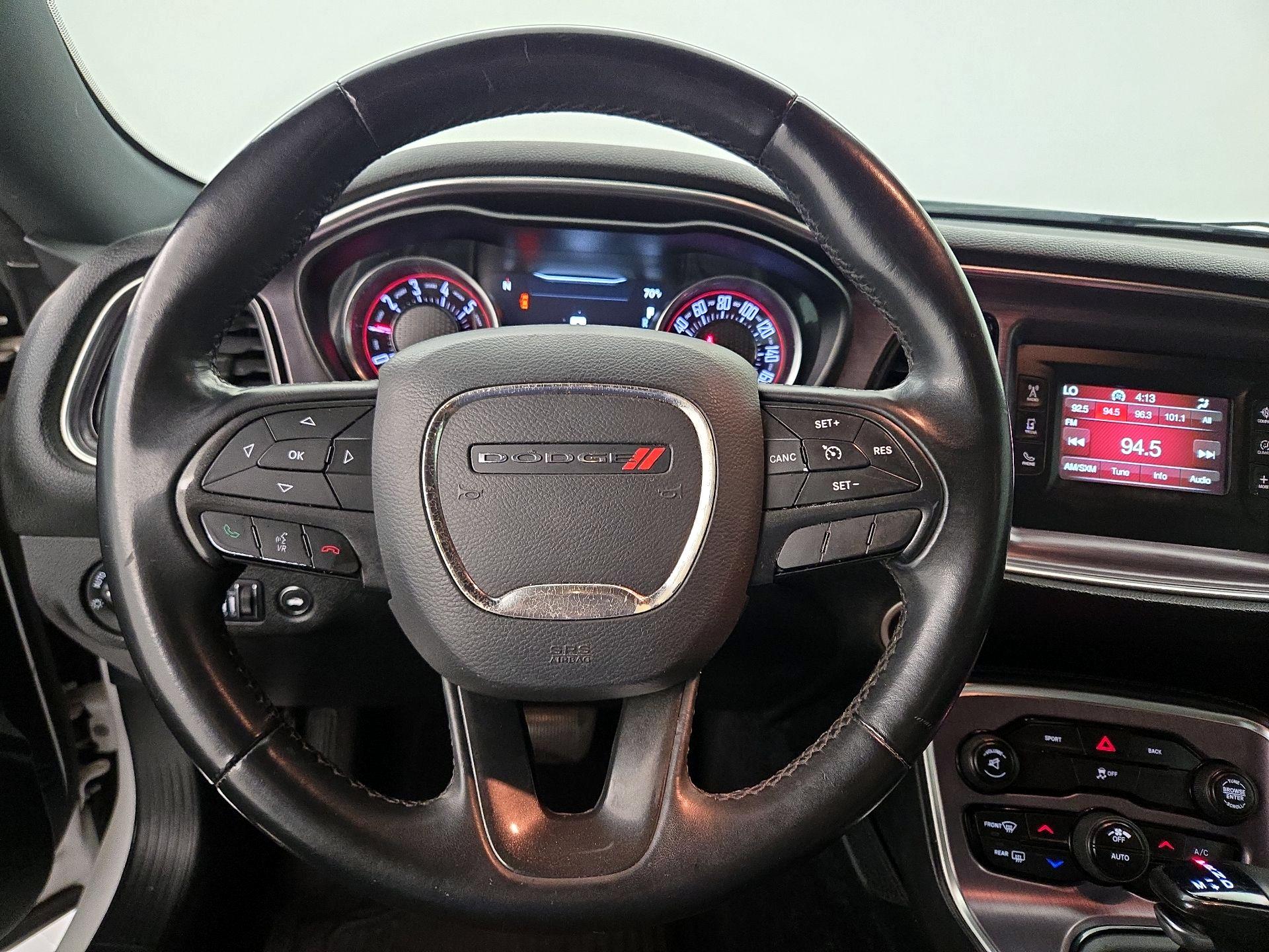 Thumbnail: 2016 Dodge Challenger - 10