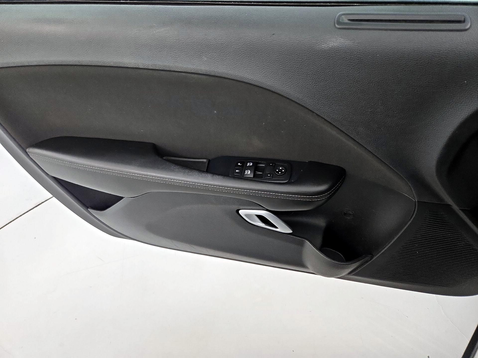 Thumbnail: 2016 Dodge Challenger - 12