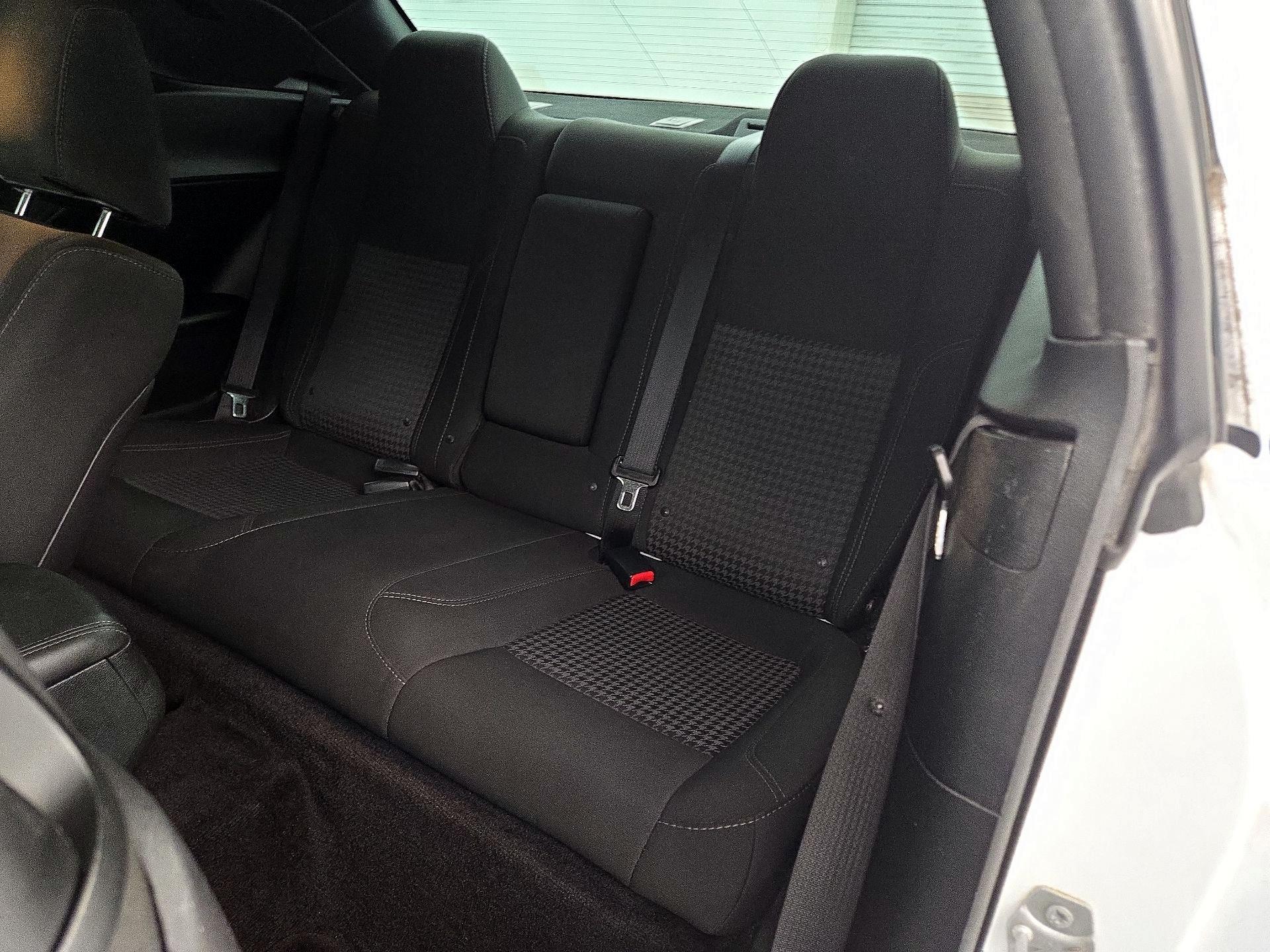 Thumbnail: 2016 Dodge Challenger - 18