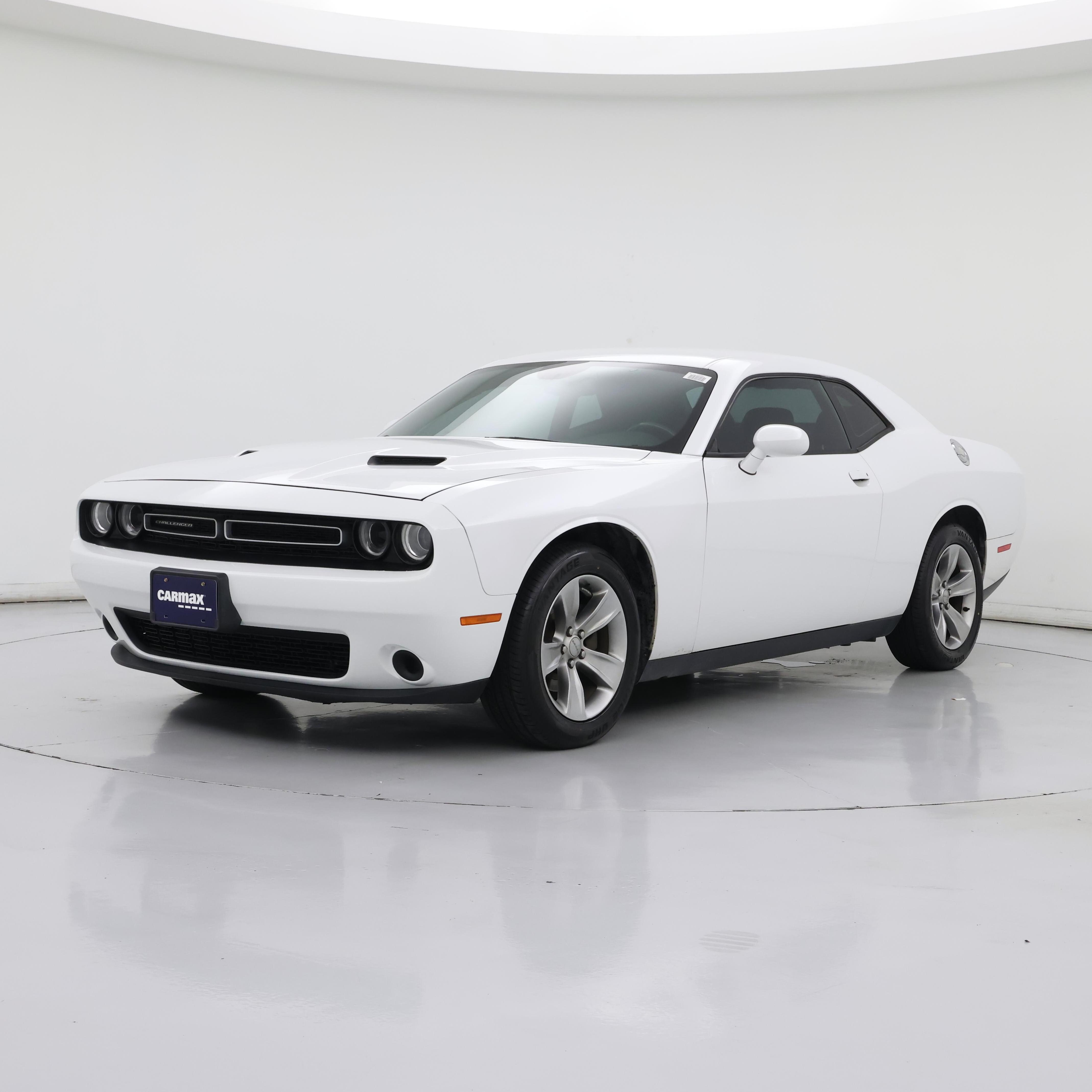 Thumbnail: 2016 Dodge Challenger - 4
