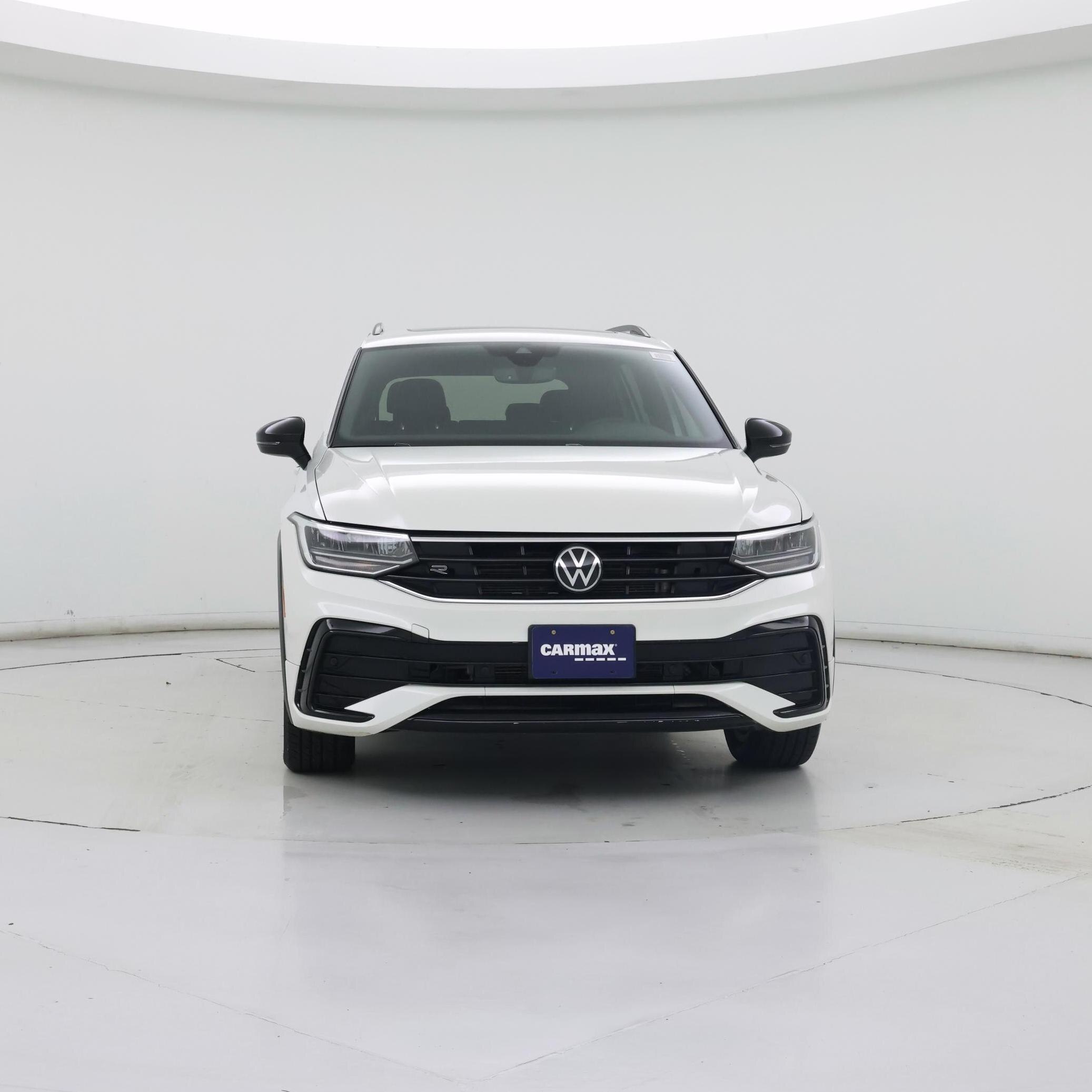 Thumbnail: 2022 Volkswagen Tiguan - 5