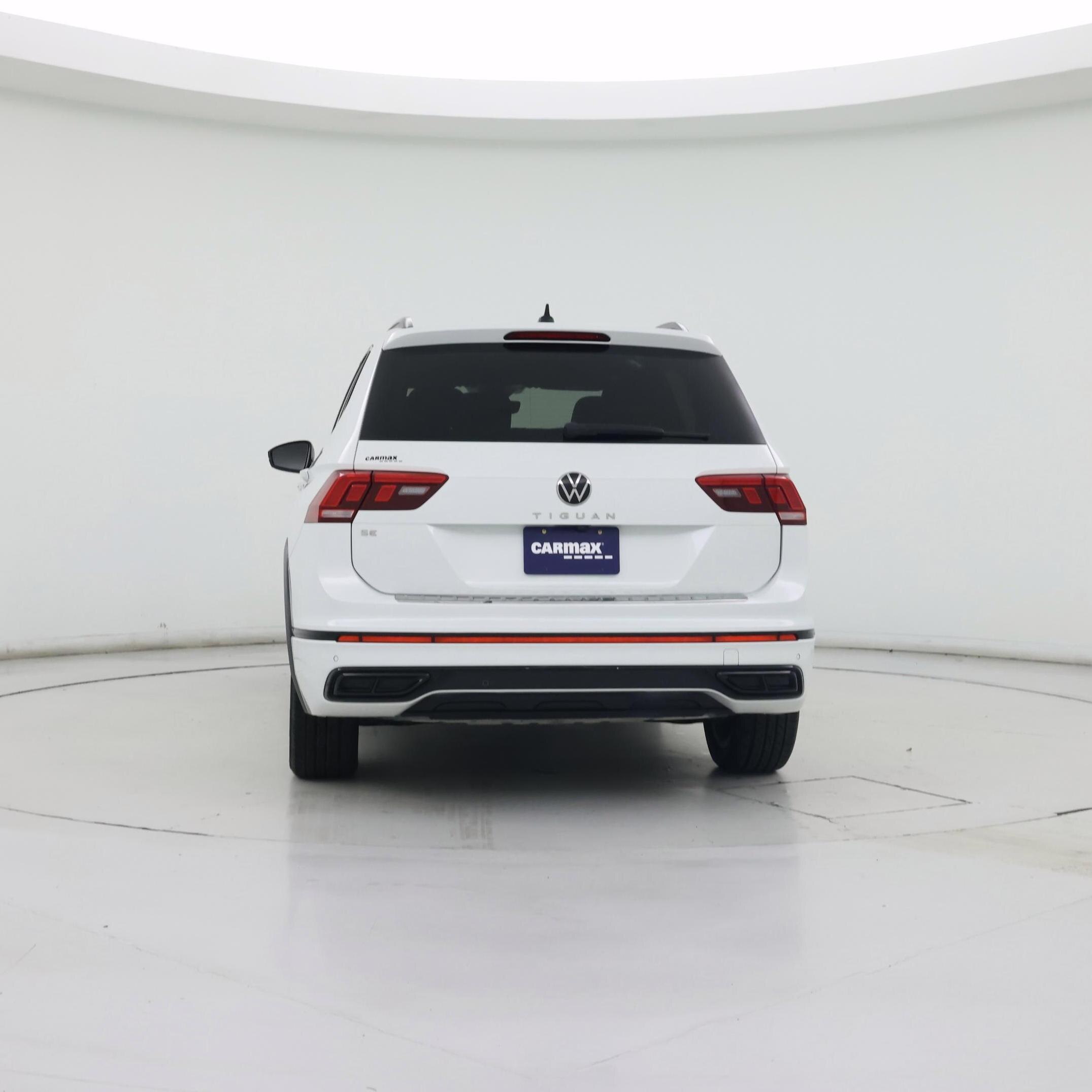 Thumbnail: 2022 Volkswagen Tiguan - 6