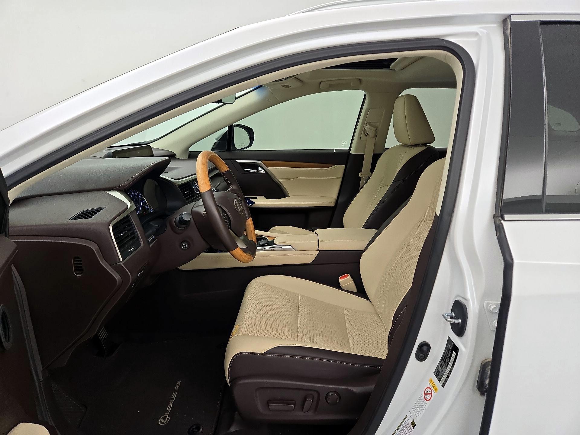 Thumbnail: 2017 Lexus RX - 11