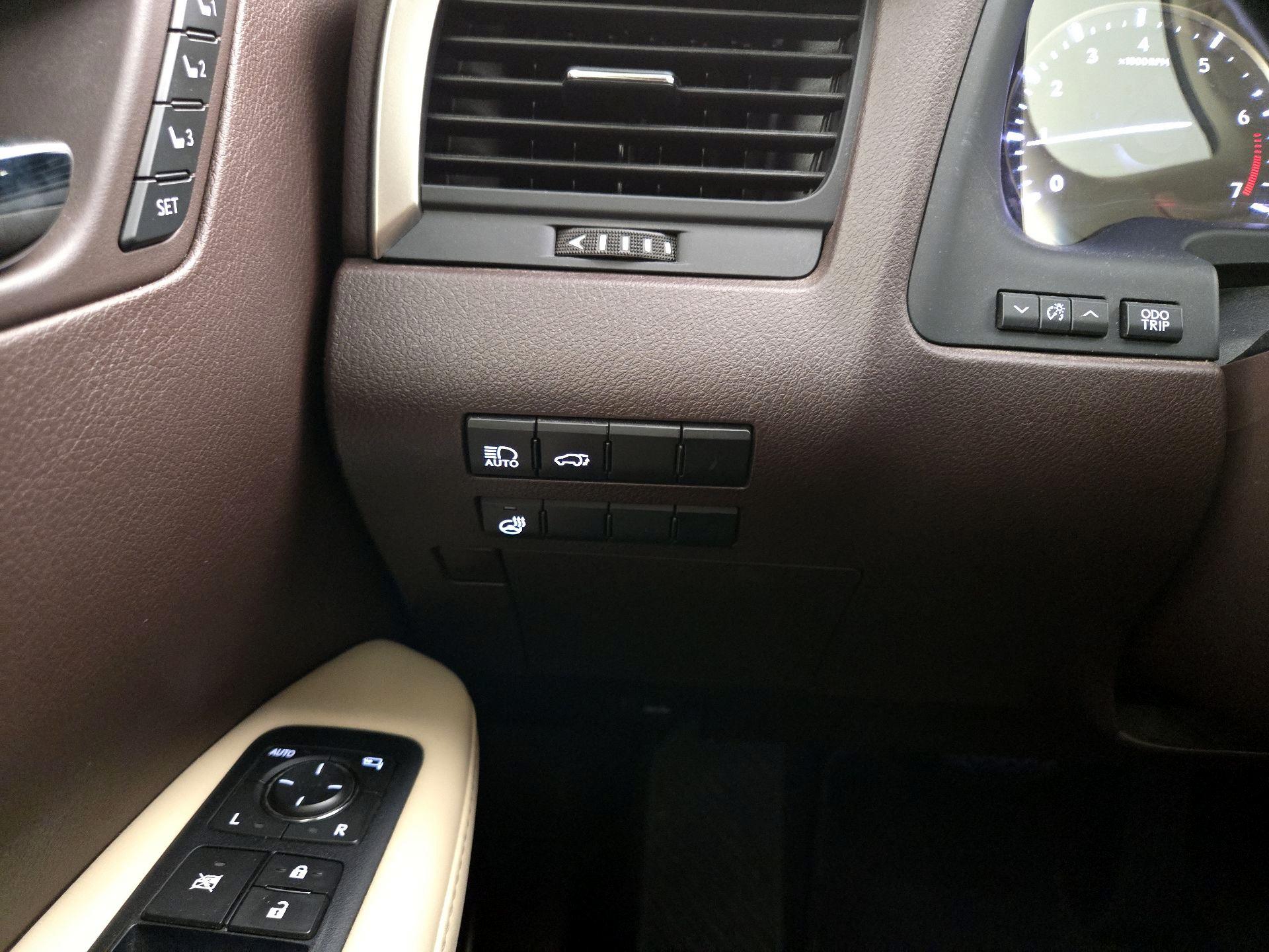 Thumbnail: 2017 Lexus RX - 13