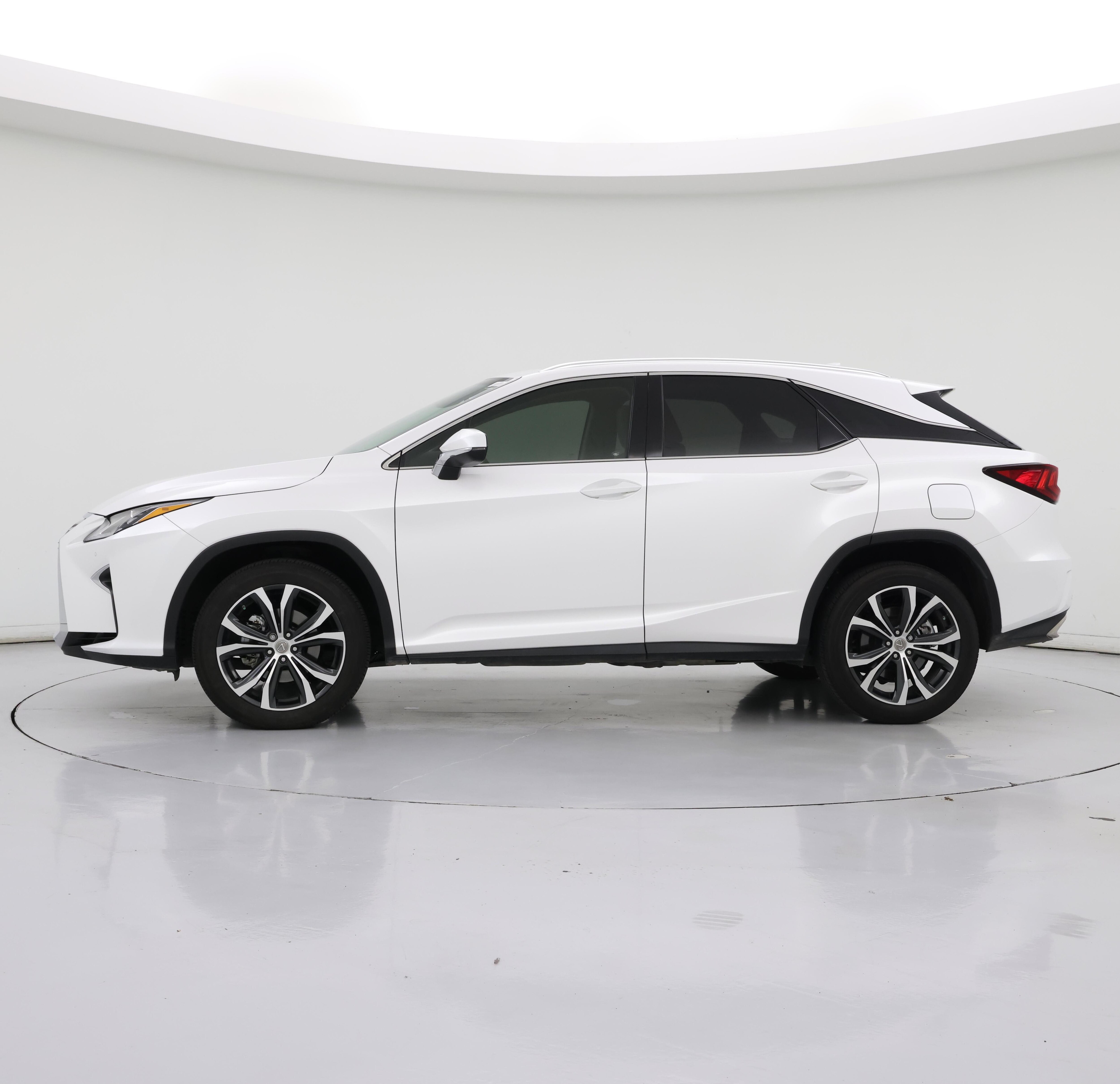 Thumbnail: 2017 Lexus RX - 3